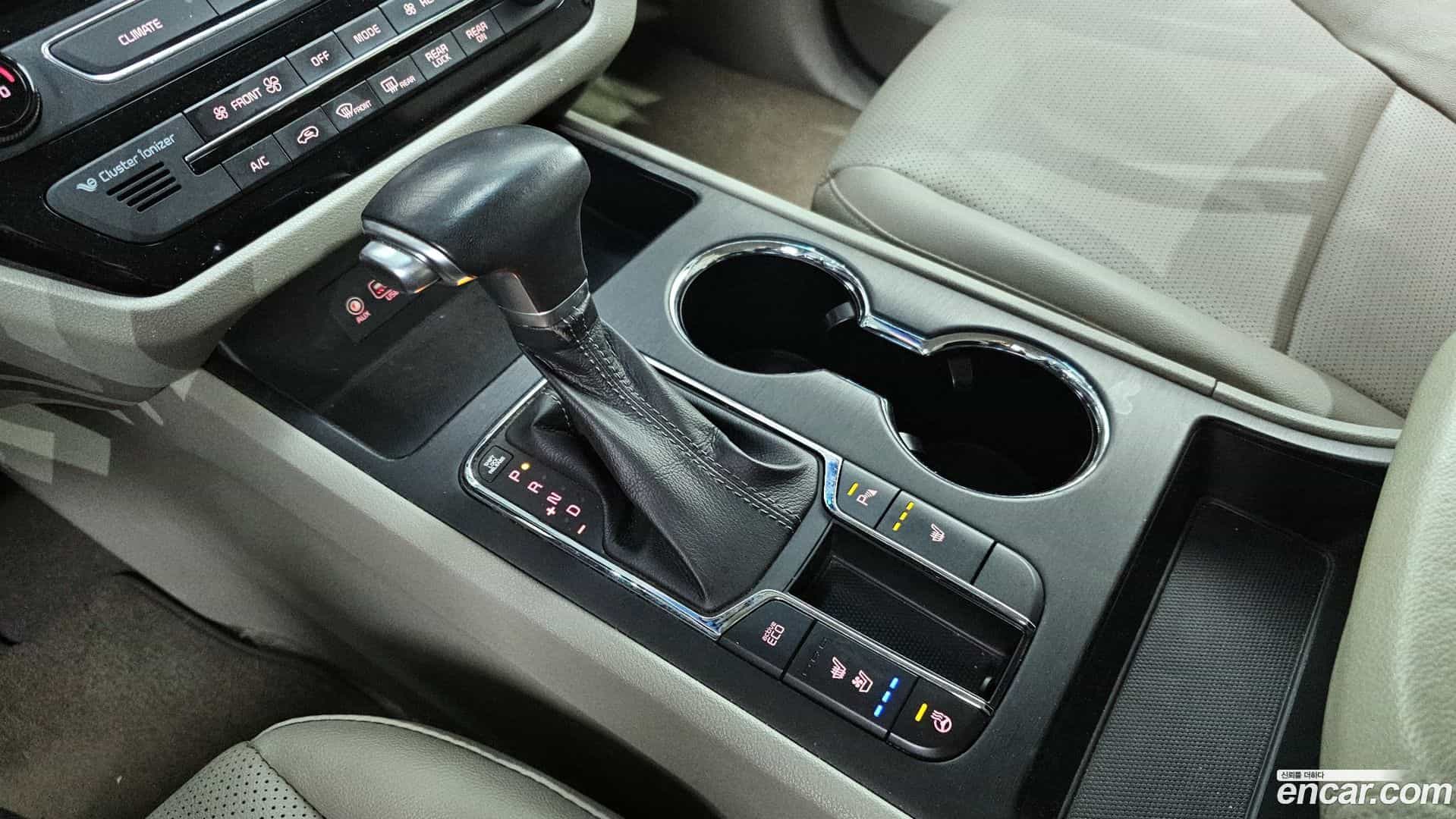 Canival Kia 2018.4-INNER-009