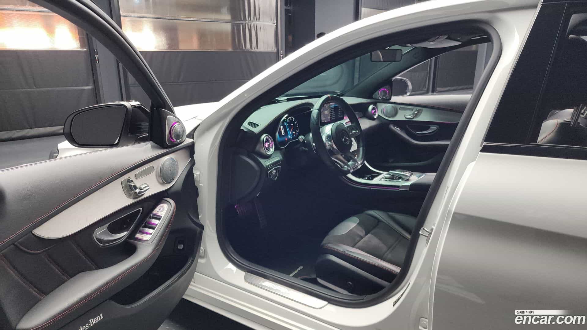 C-Class Mercedes-Benz 2019.11-INNER-010