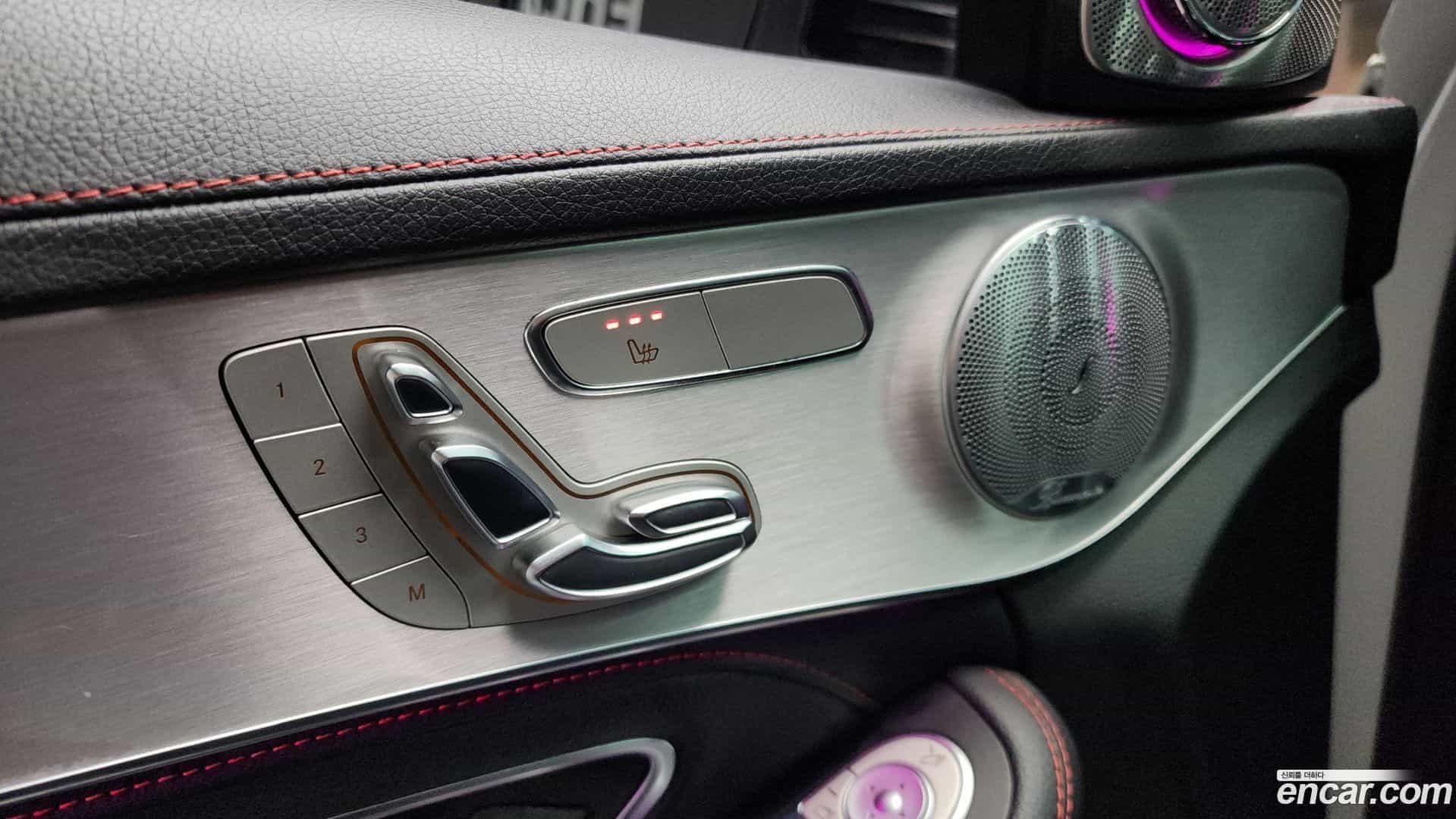 C-Class Mercedes-Benz 2019.11-OPTION-021