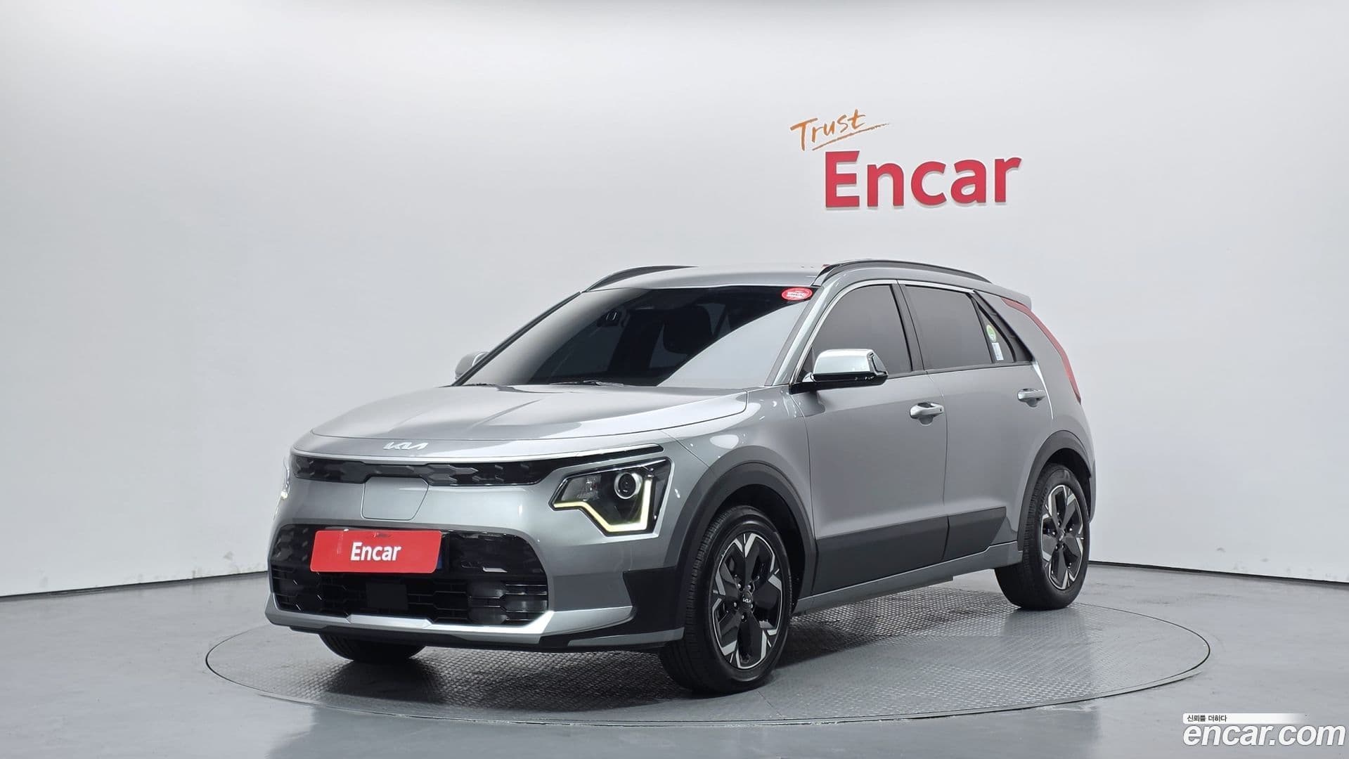 Main__Slider__Photo:Niro Kia 2022.6-0