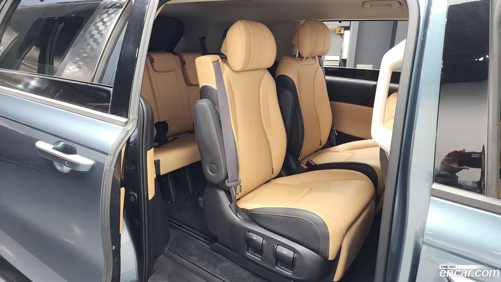 Canival Kia 2023.0-OPTION-016