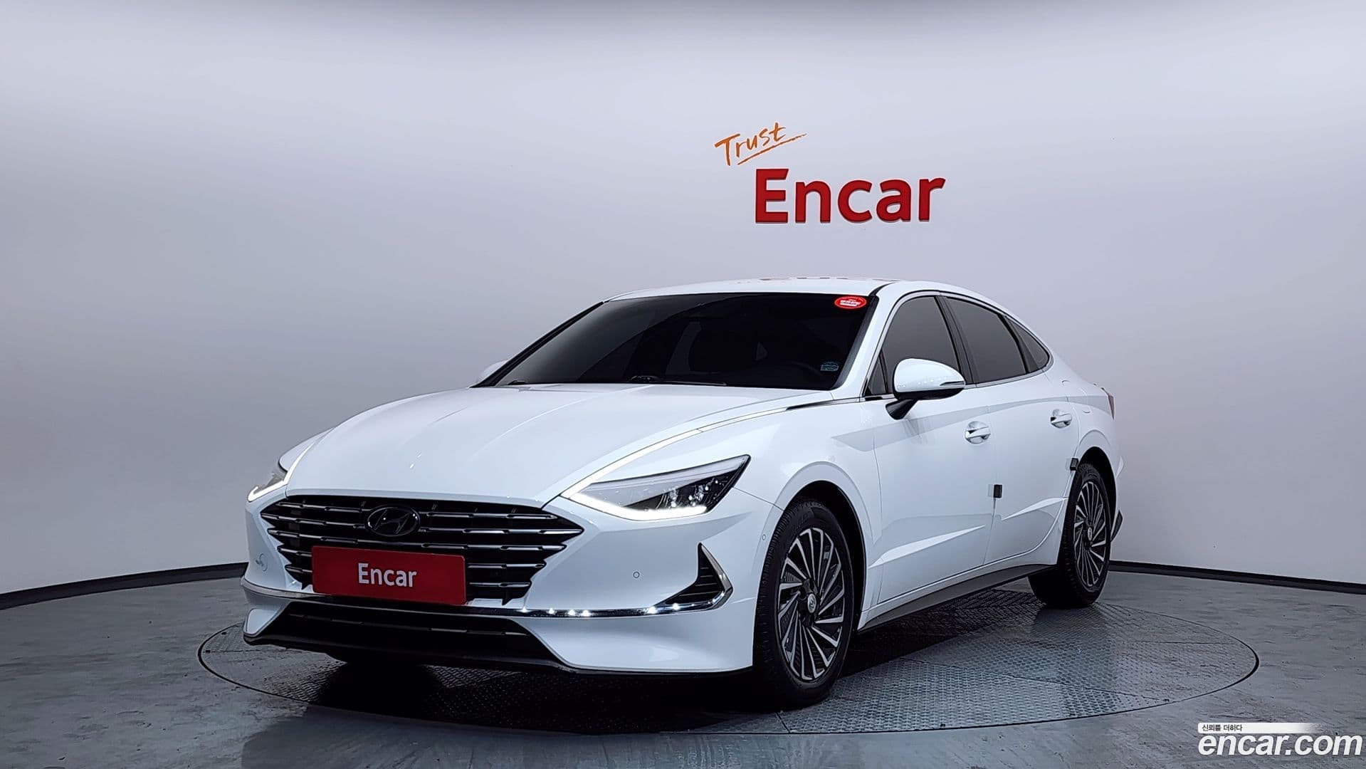 Main__Slider__Photo:Sonata Hyundai 2021.9-0