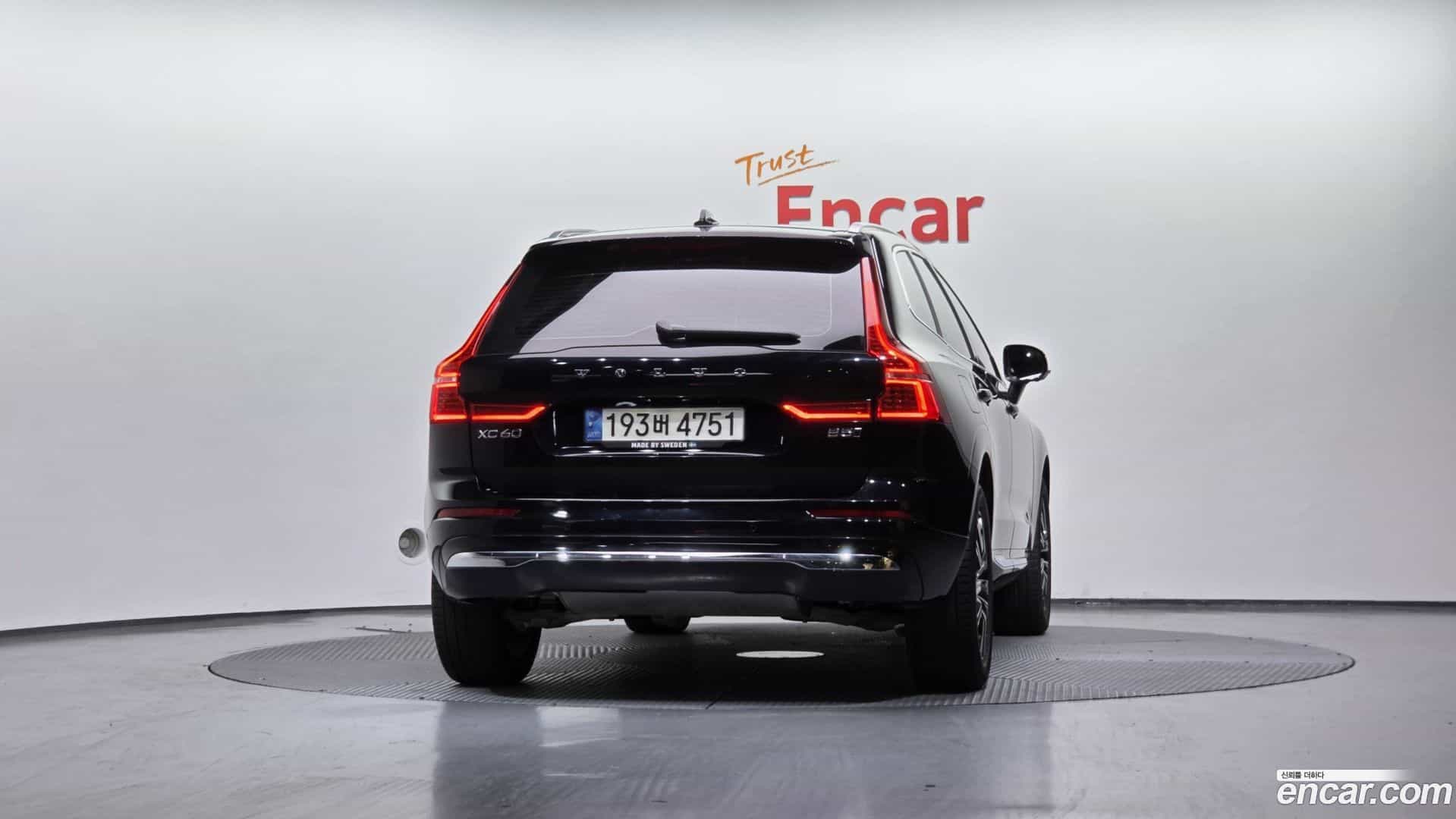 XC60 Volvo 2021.9-OUTER-004