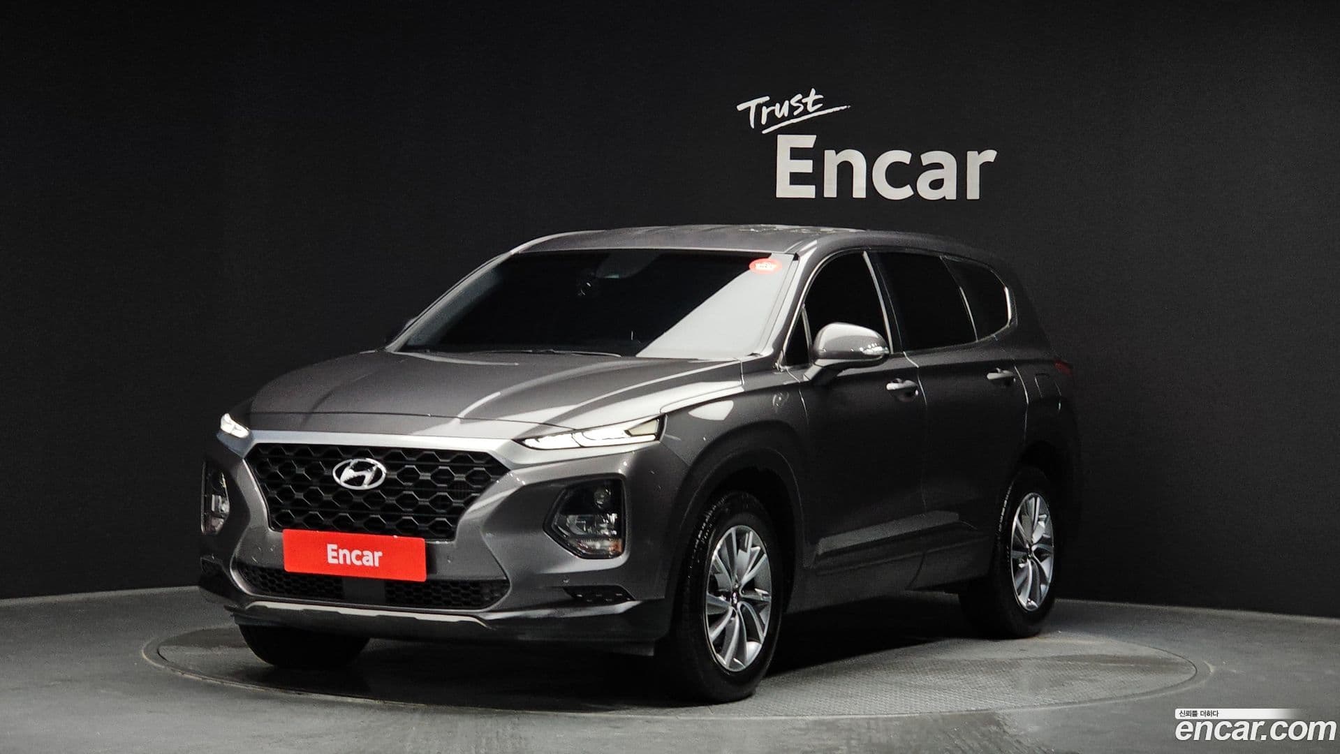 Main__Slider__Photo:Santafe Hyundai 2019.0-0