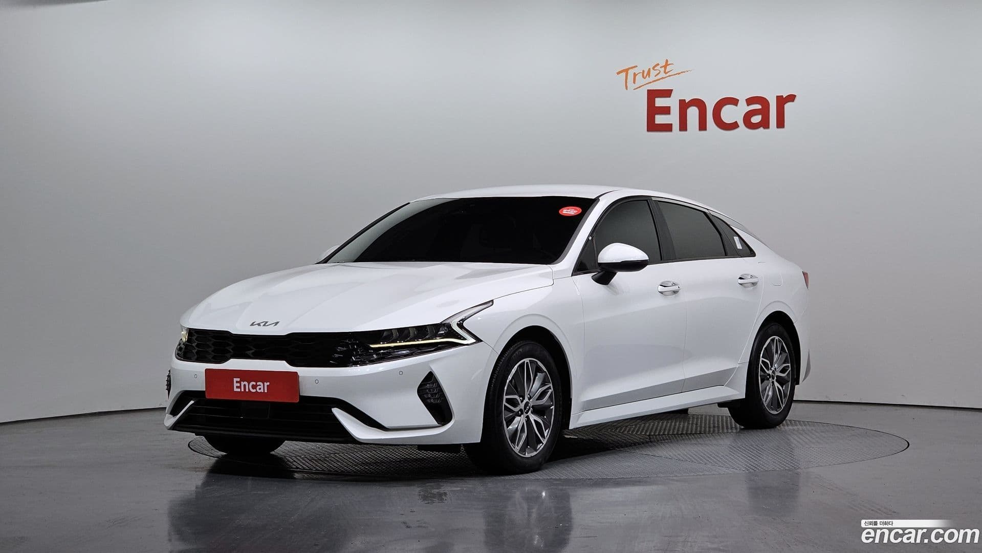 Main__Slider__Photo:K5 Kia 2022.3-0