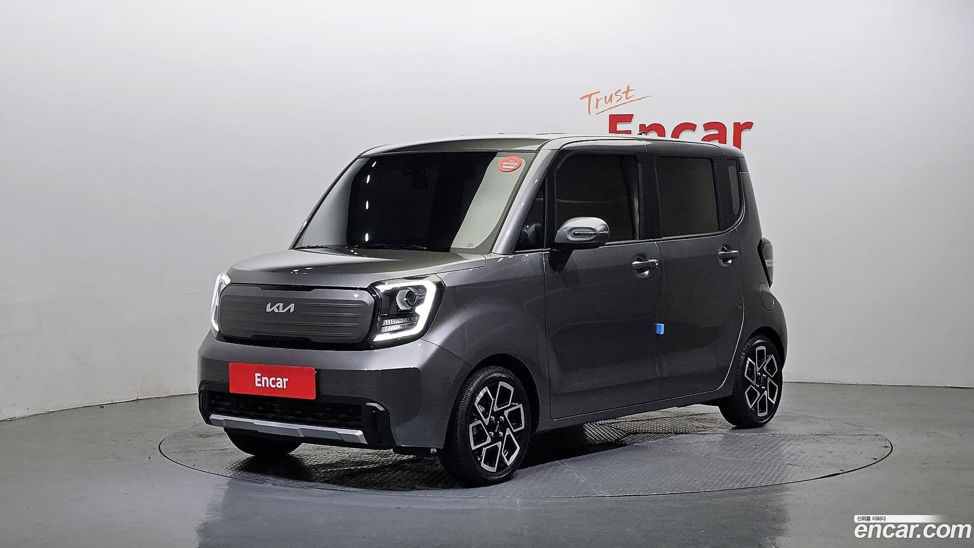 Main__Slider__Photo:RAY Kia 2024.7-0