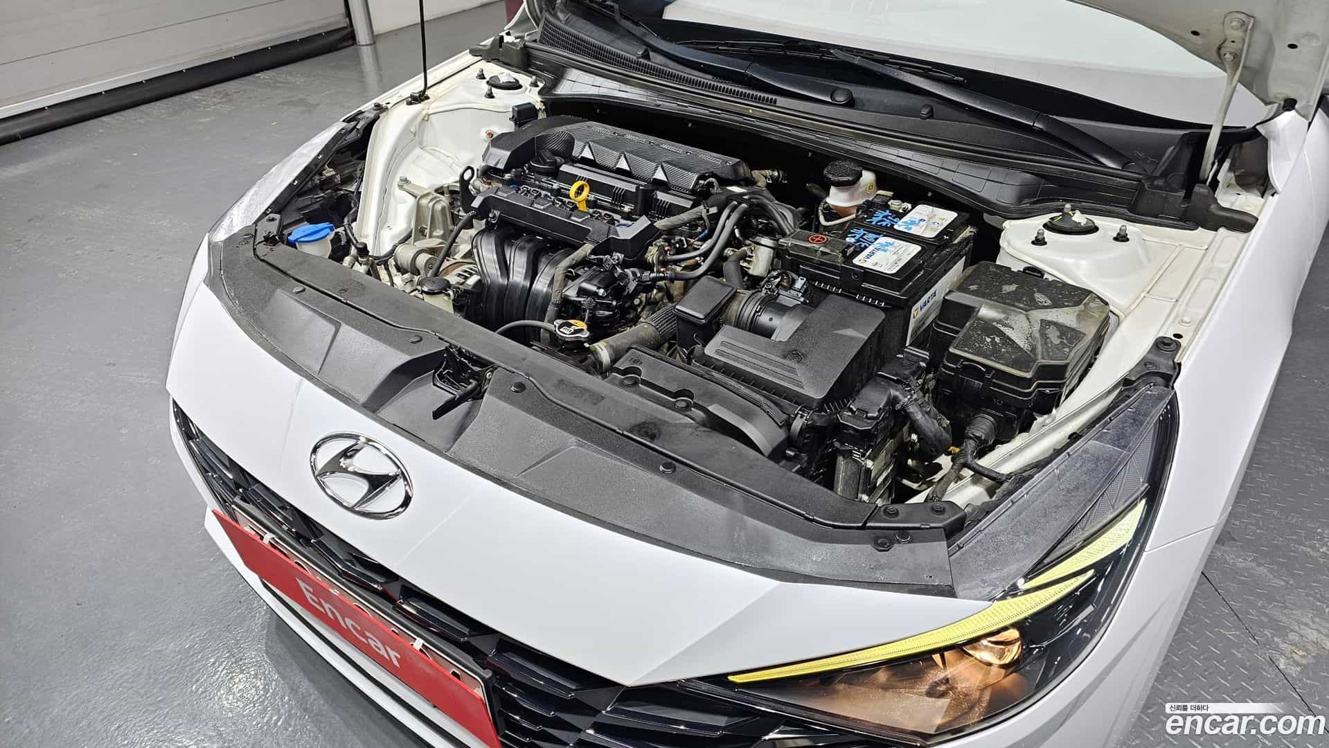 AVANTE Hyundai 2022.0-INNER-006