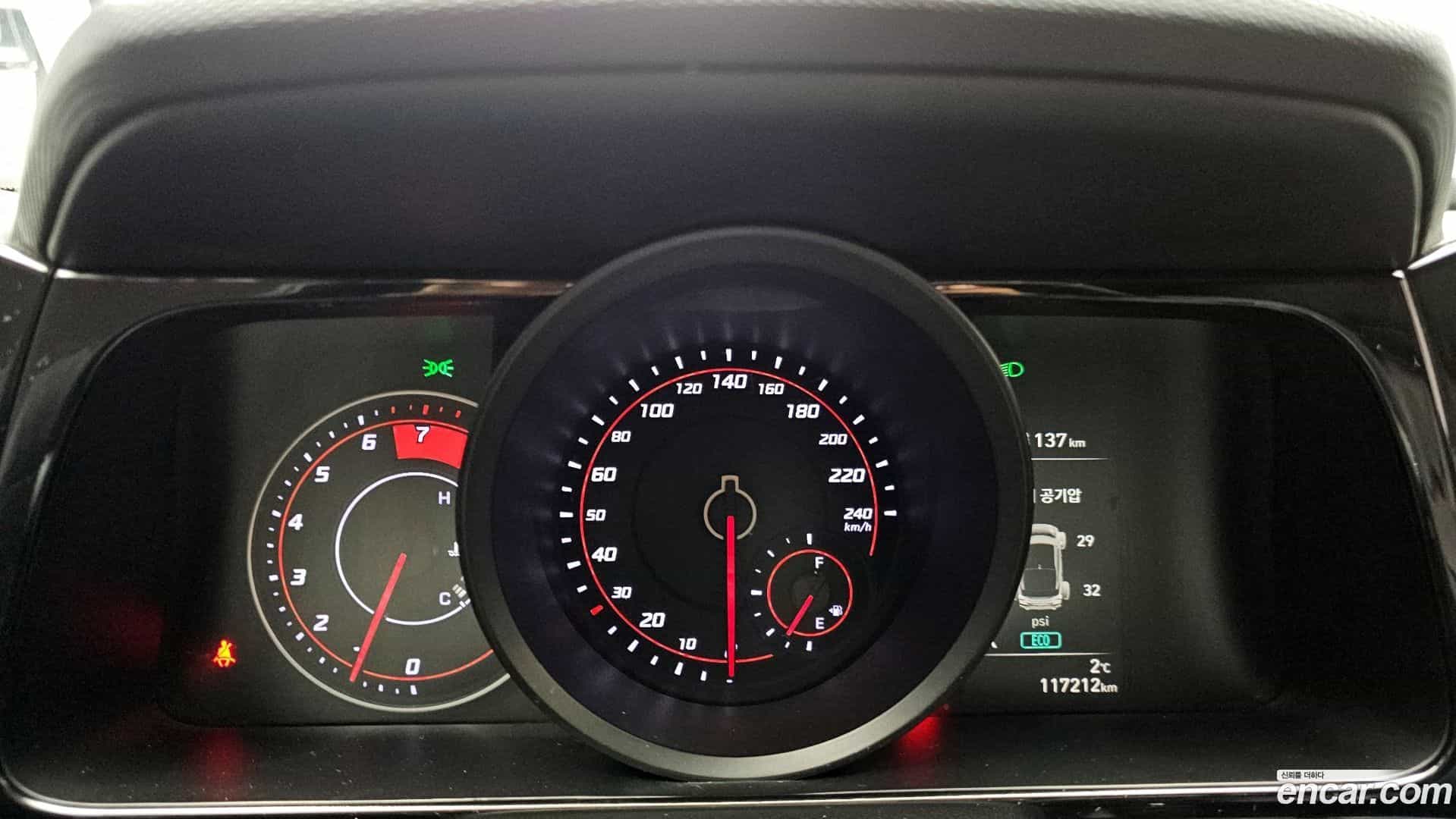 AVANTE Hyundai 2022.0-INNER-008