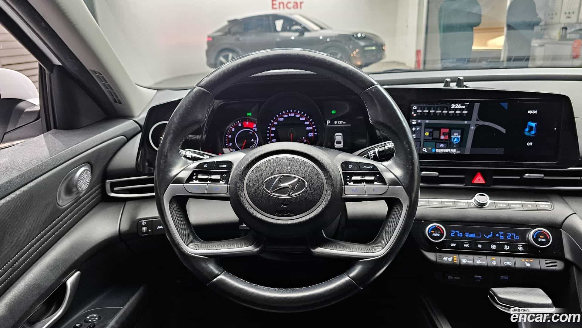 AVANTE Hyundai 2022.0-OPTION-017
