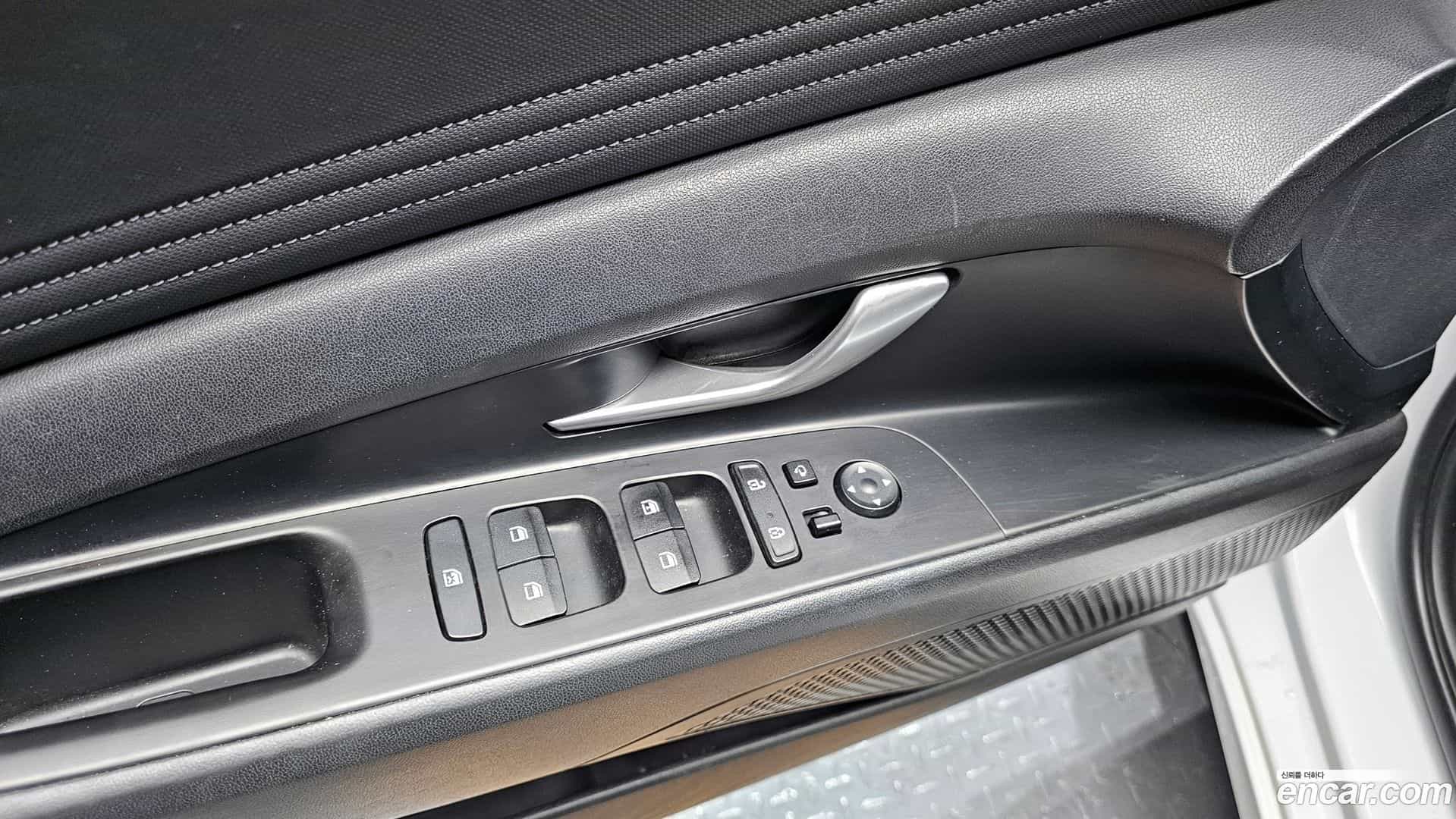 AVANTE Hyundai 2022.0-OPTION-018