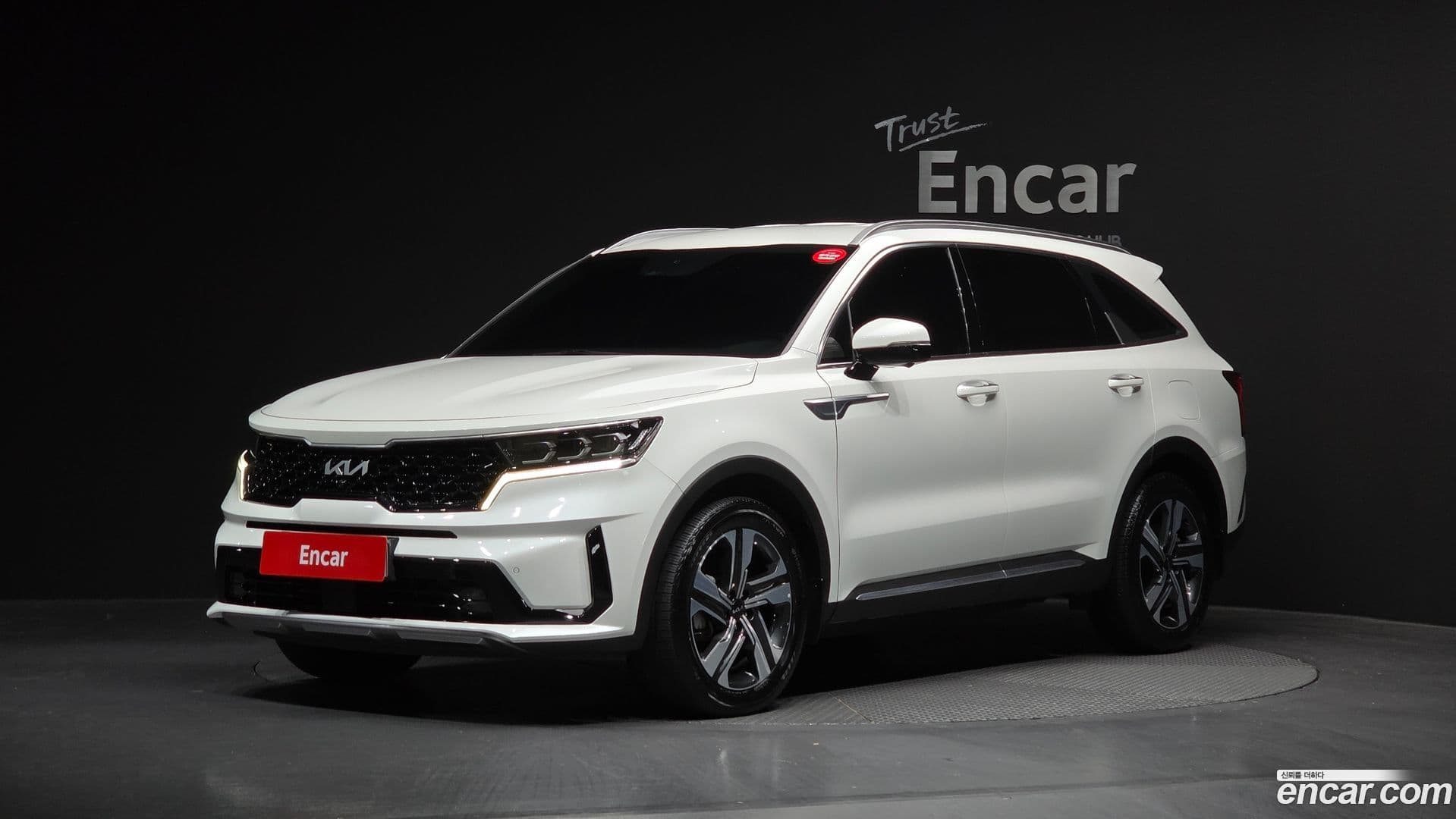 Main__Slider__Photo:Sorento Kia 2022.10-0