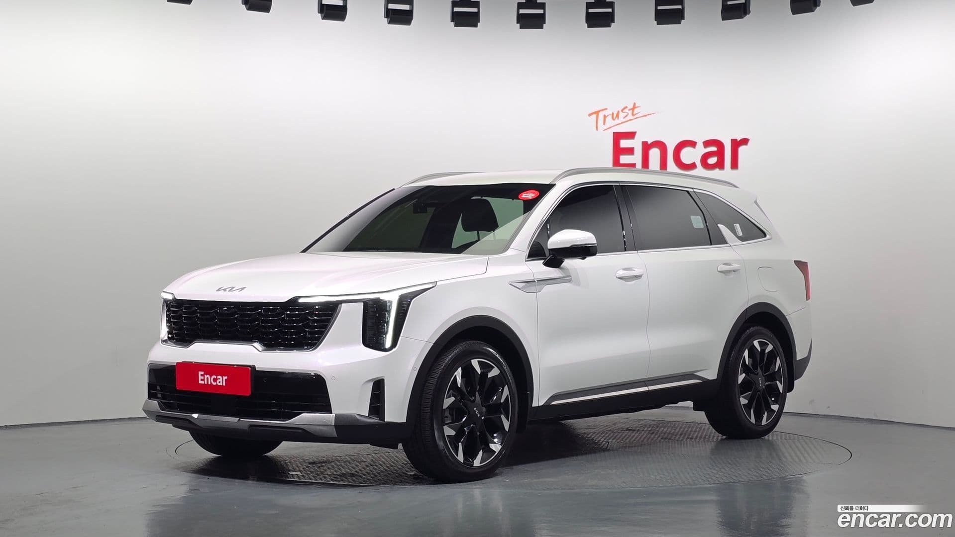 Main__Slider__Photo:Sorento Kia 2024.7-0