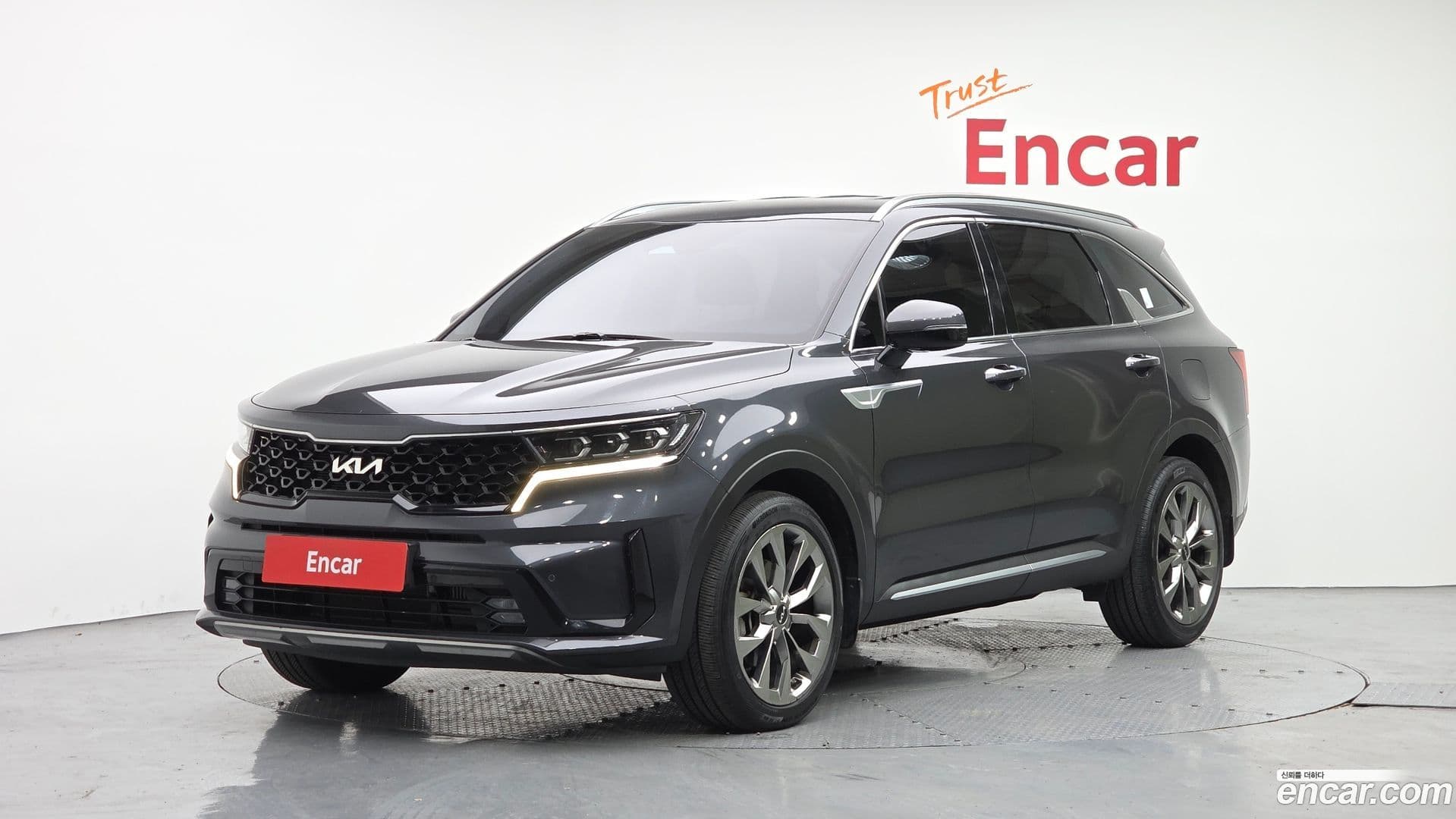 Main__Slider__Photo:Sorento Kia 2022.1-0