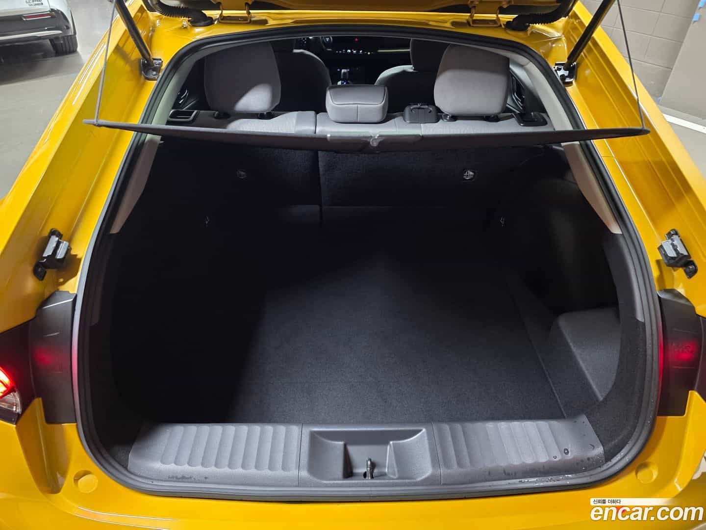 Prius Toyota 2024.8-OPTION-020