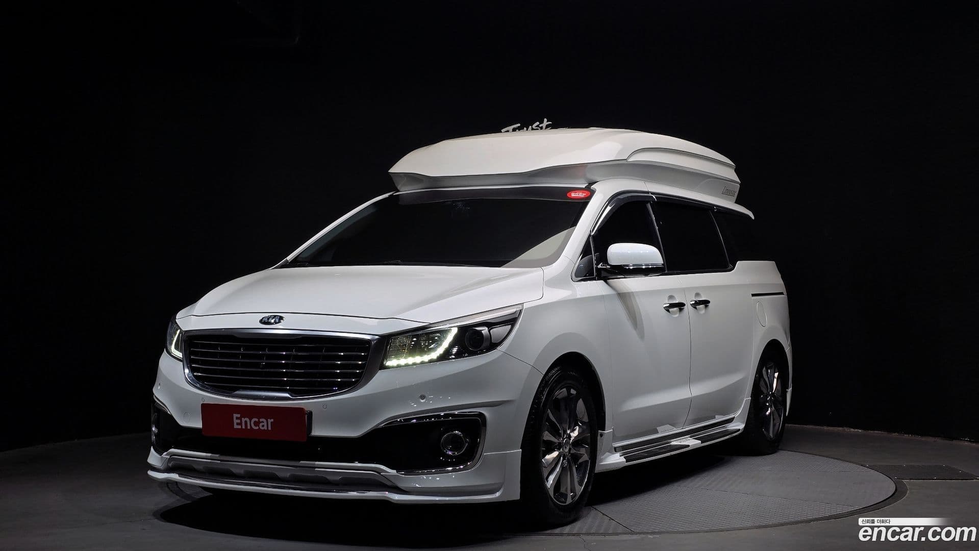 Main__Slider__Photo:Canival Kia 2016.6-0