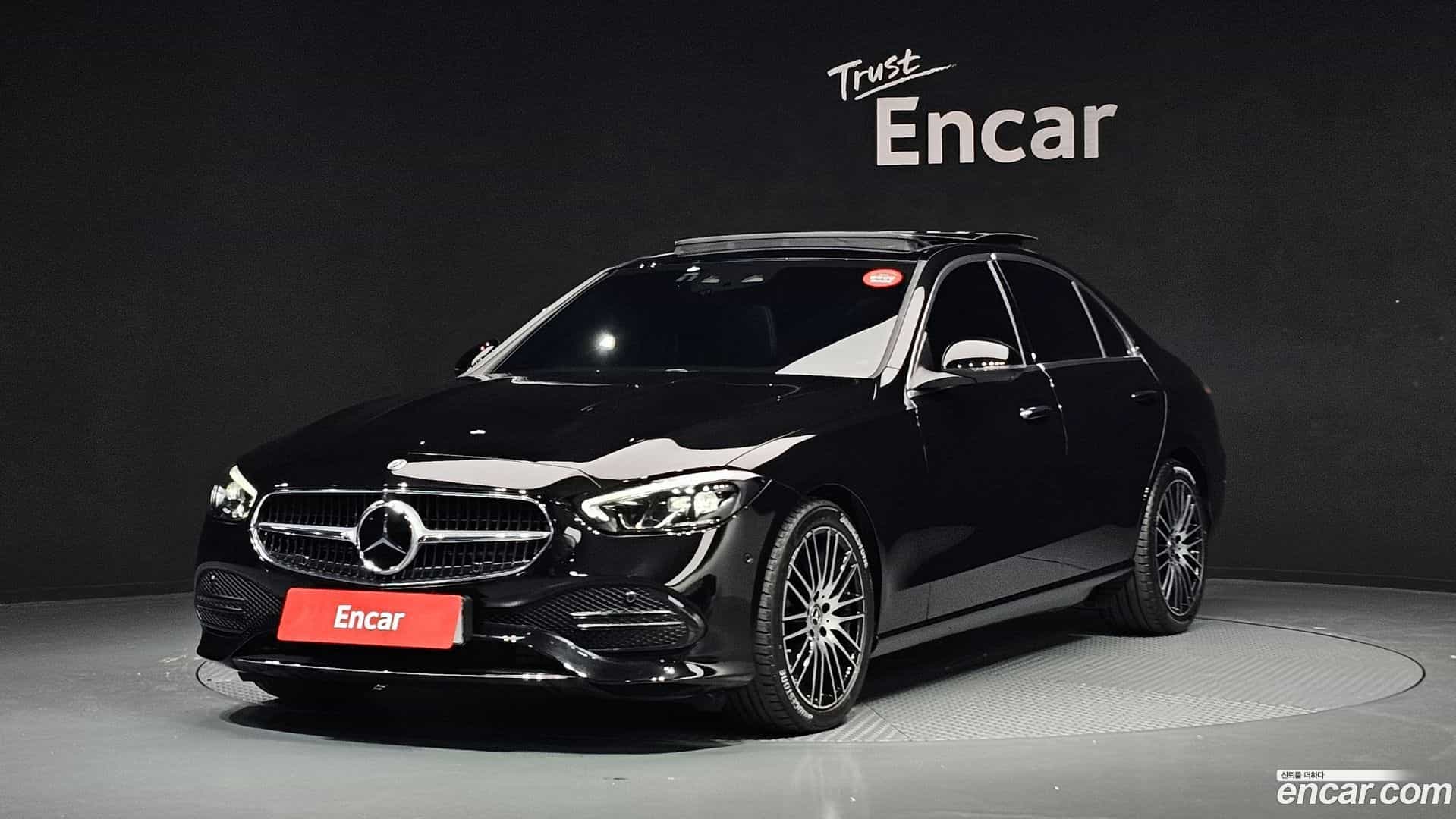 C-Class Mercedes-Benz 2024.3-OUTER-001
