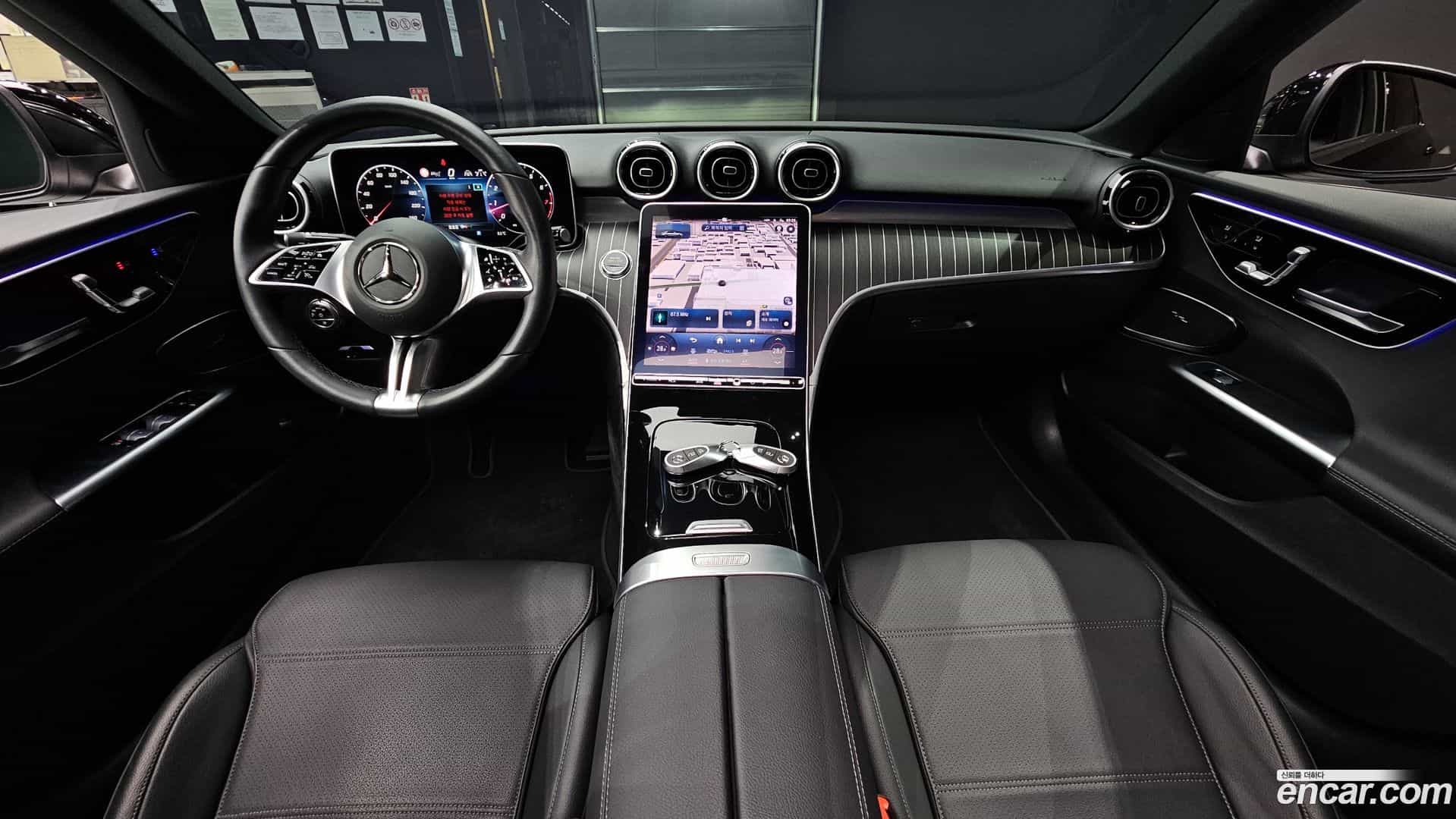 C-Class Mercedes-Benz 2024.3-INNER-007