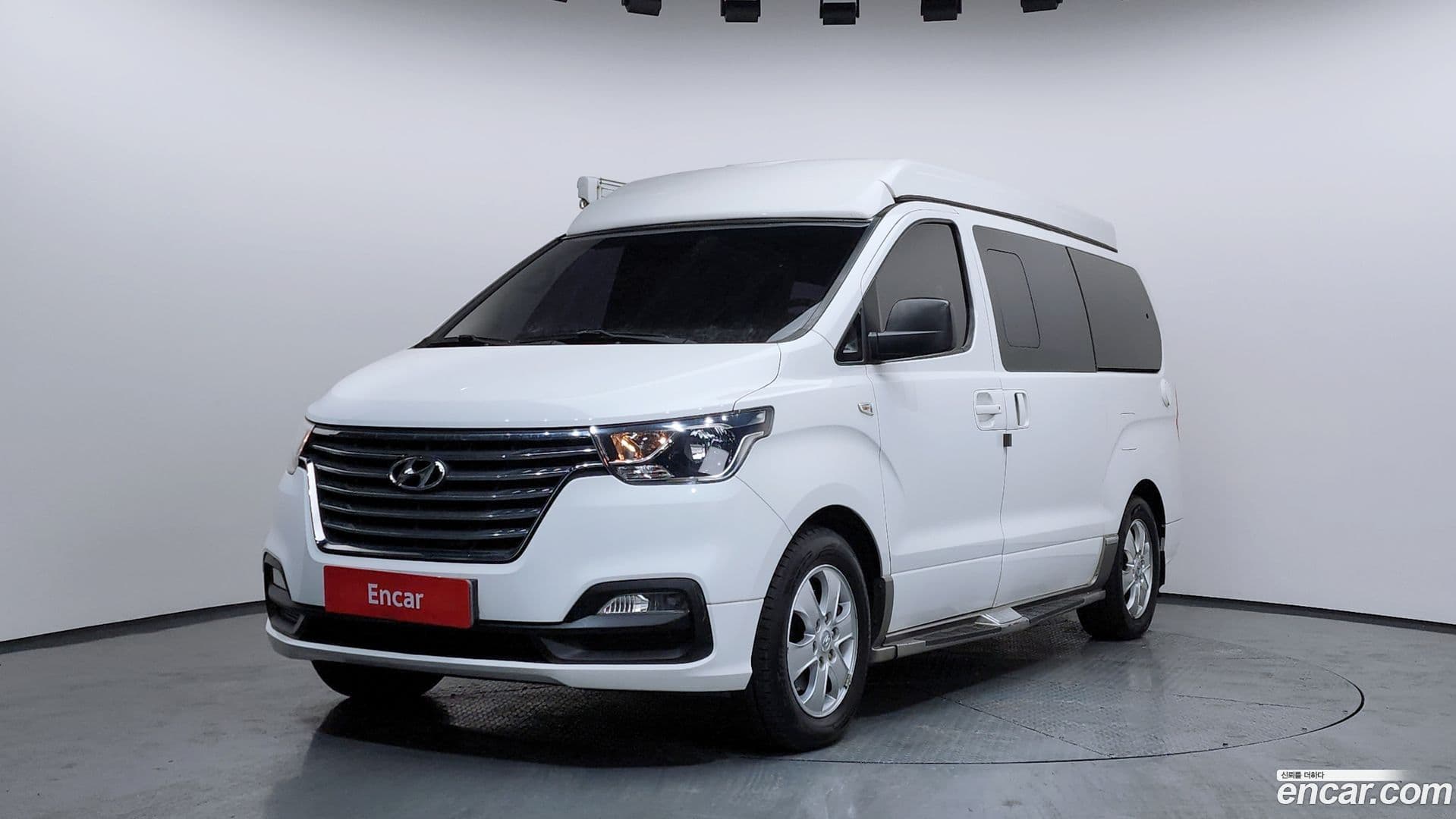 Main__Slider__Photo:Starex Hyundai 2018.6-0