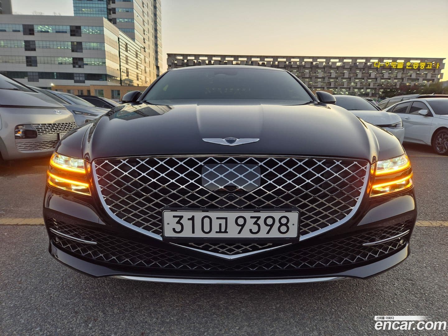 Main__Slider__Photo:G80 Genesis 2022.10-0