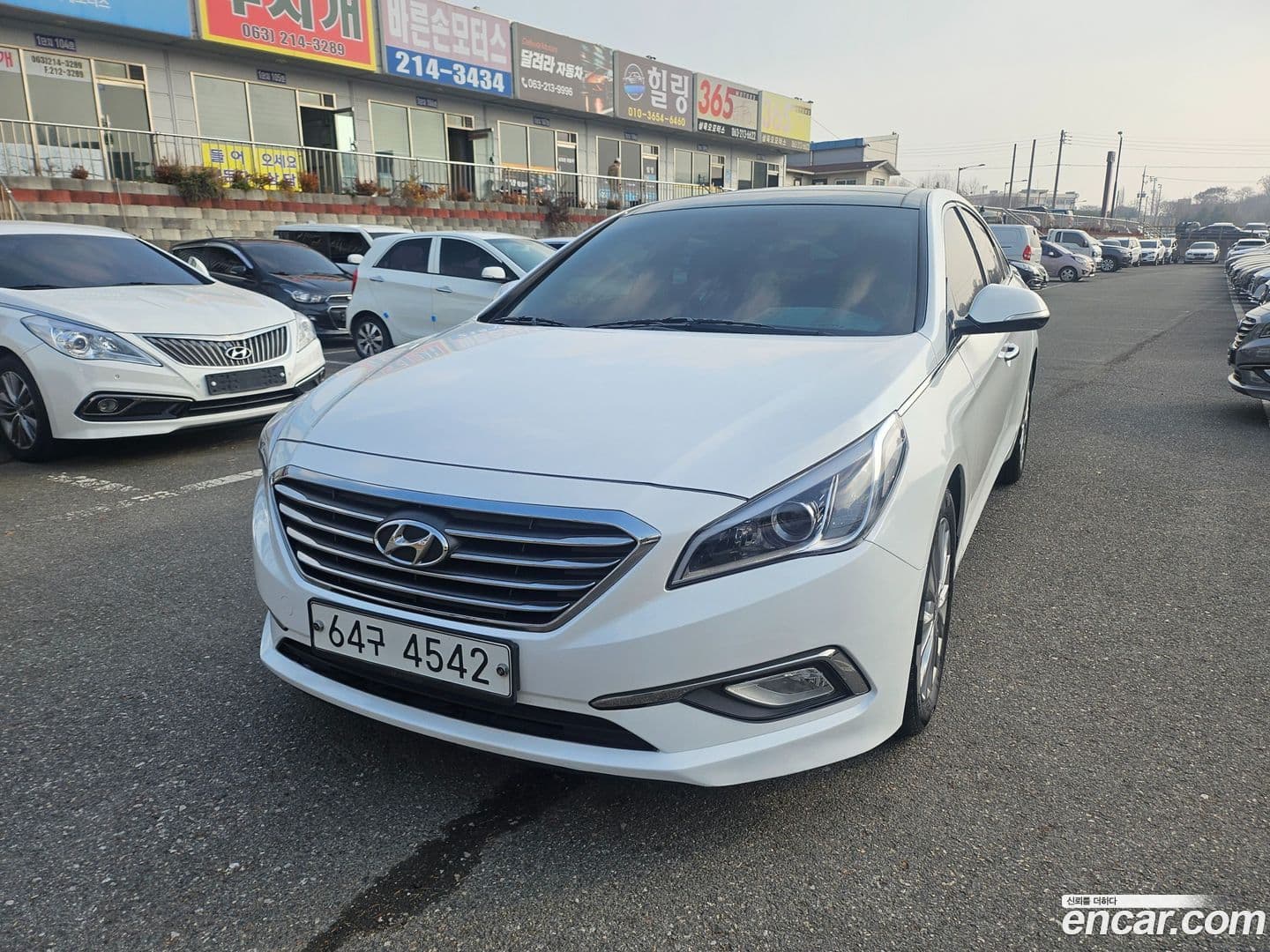 Main__Slider__Photo:Sonata Hyundai 2015.4-0