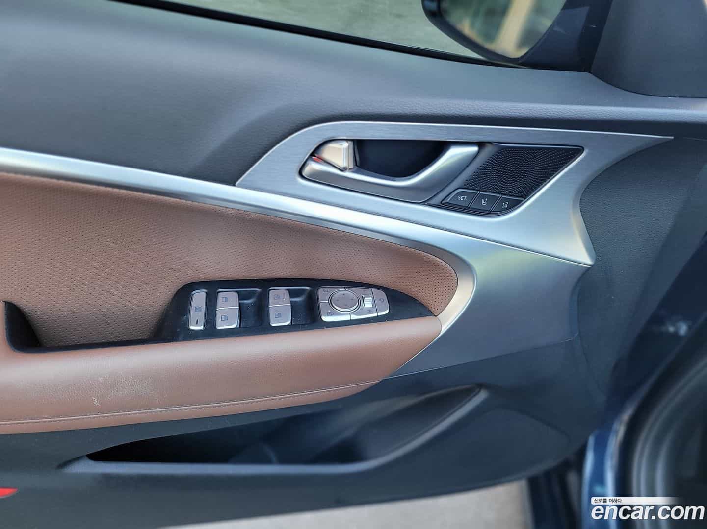 G70 Genesis 2019.3-OPTION-016