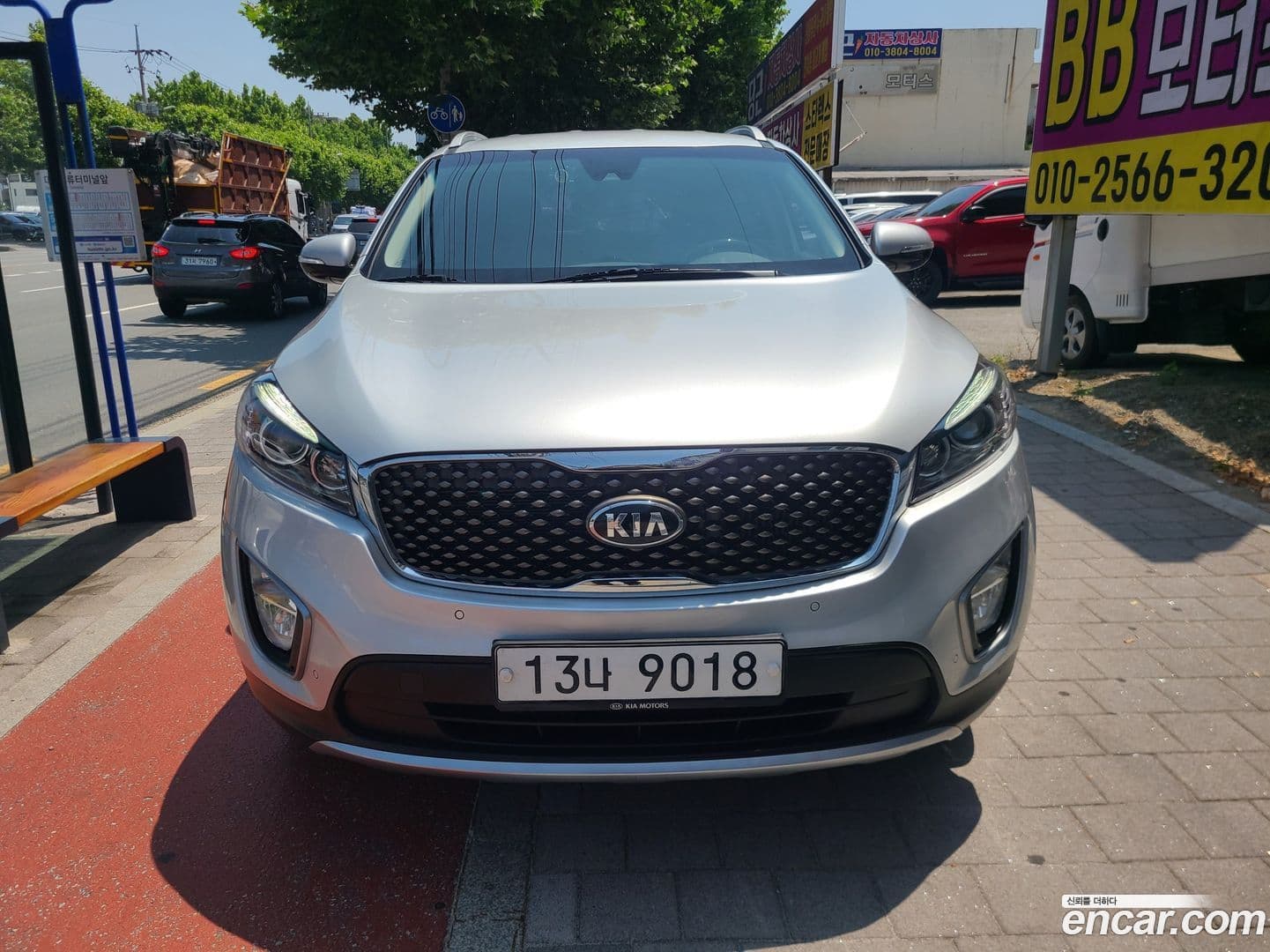 Main__Slider__Photo:Sorento Kia 2014.8-0