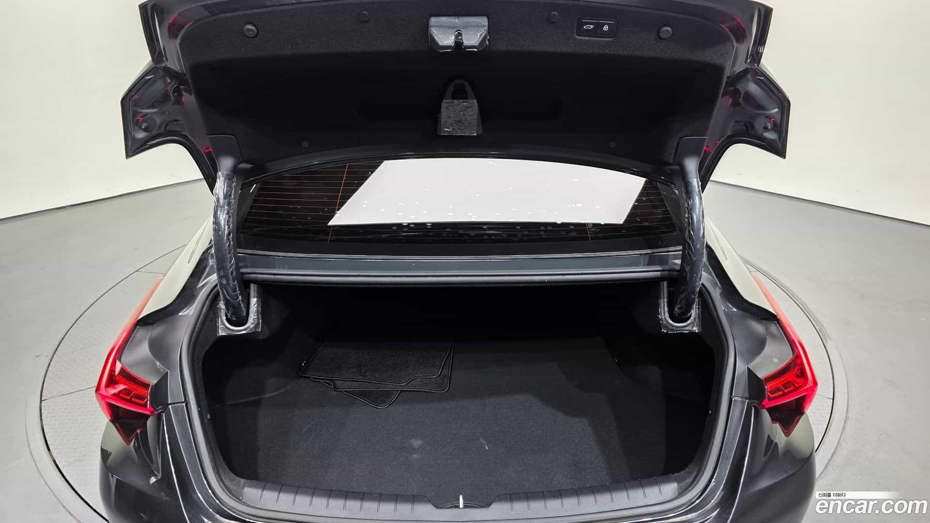 K8 Kia 2021.4-OPTION-024