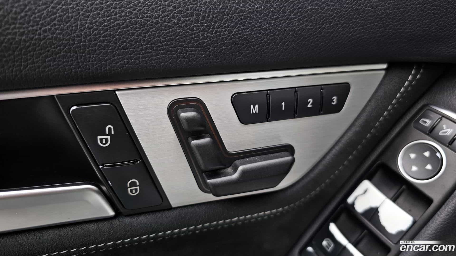 C-Class Mercedes-Benz 2014.3-OPTION-021