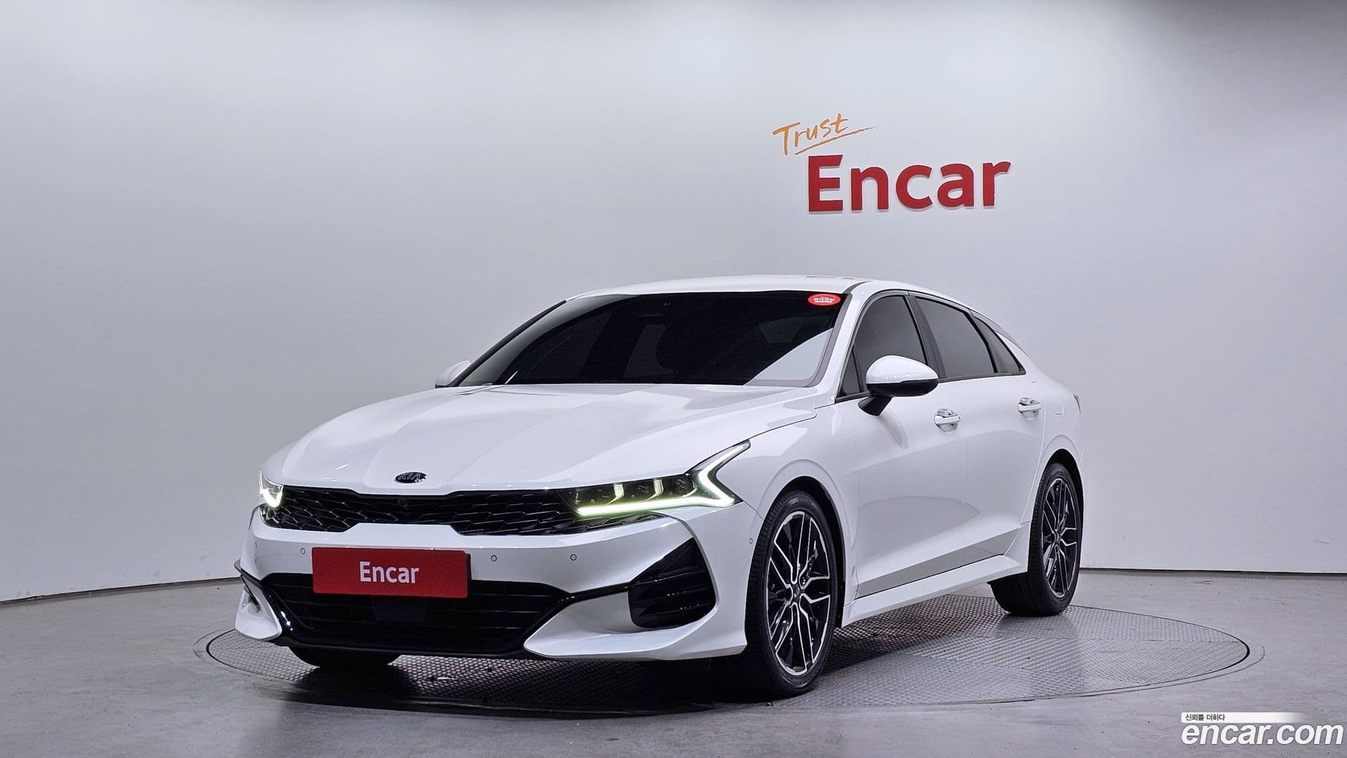 Main__Slider__Photo:K5 Kia 2020.9-0