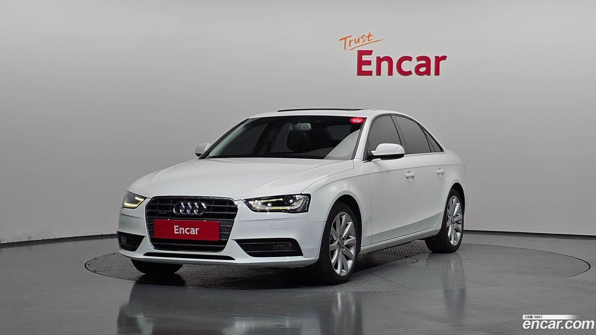 Main__Slider__Photo:A4 Audi 2013.0-0