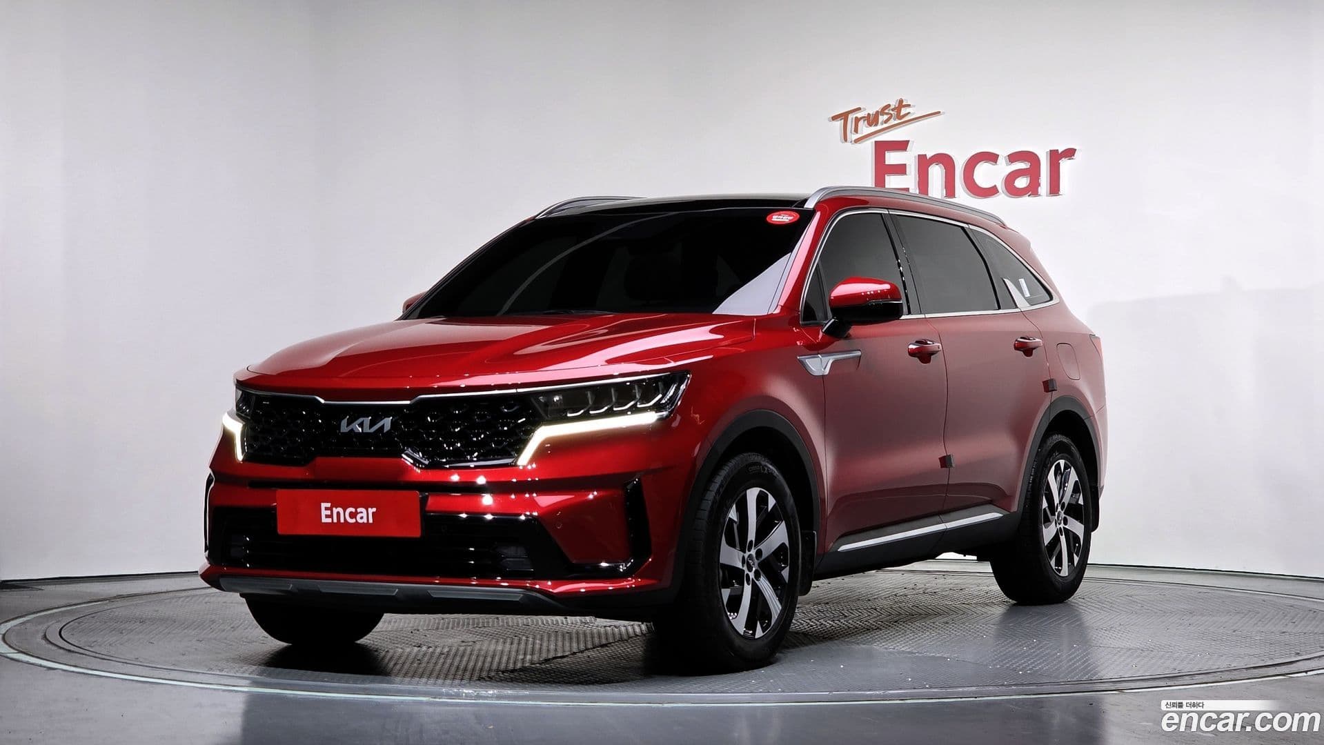 Main__Slider__Photo:Sorento Kia 2021.10-0