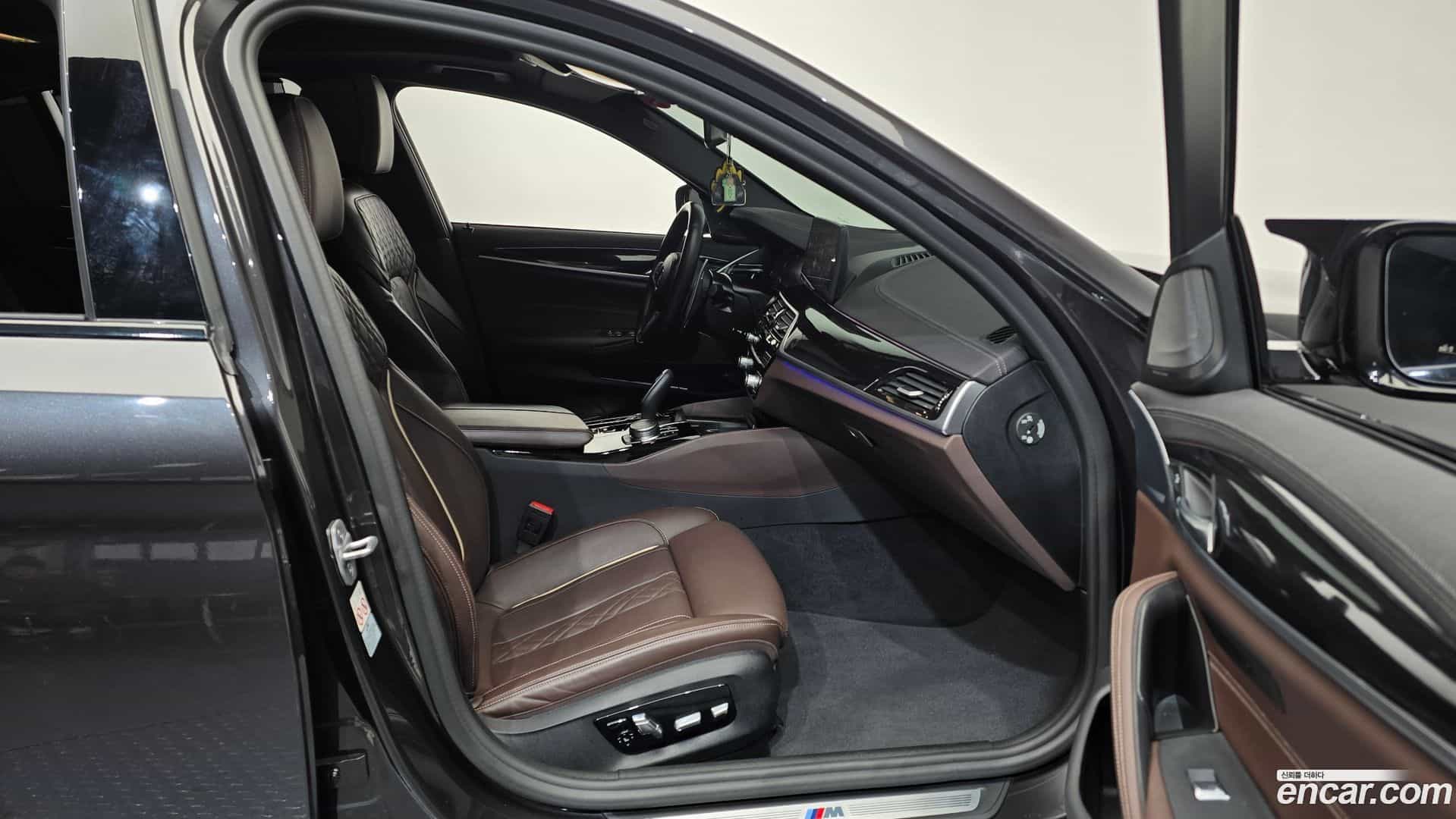 5-Series BMW 2022.9-OPTION-015