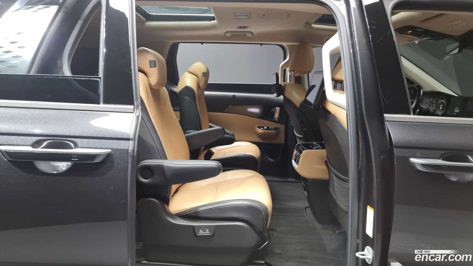 Canival Kia 2020.9-OPTION-016