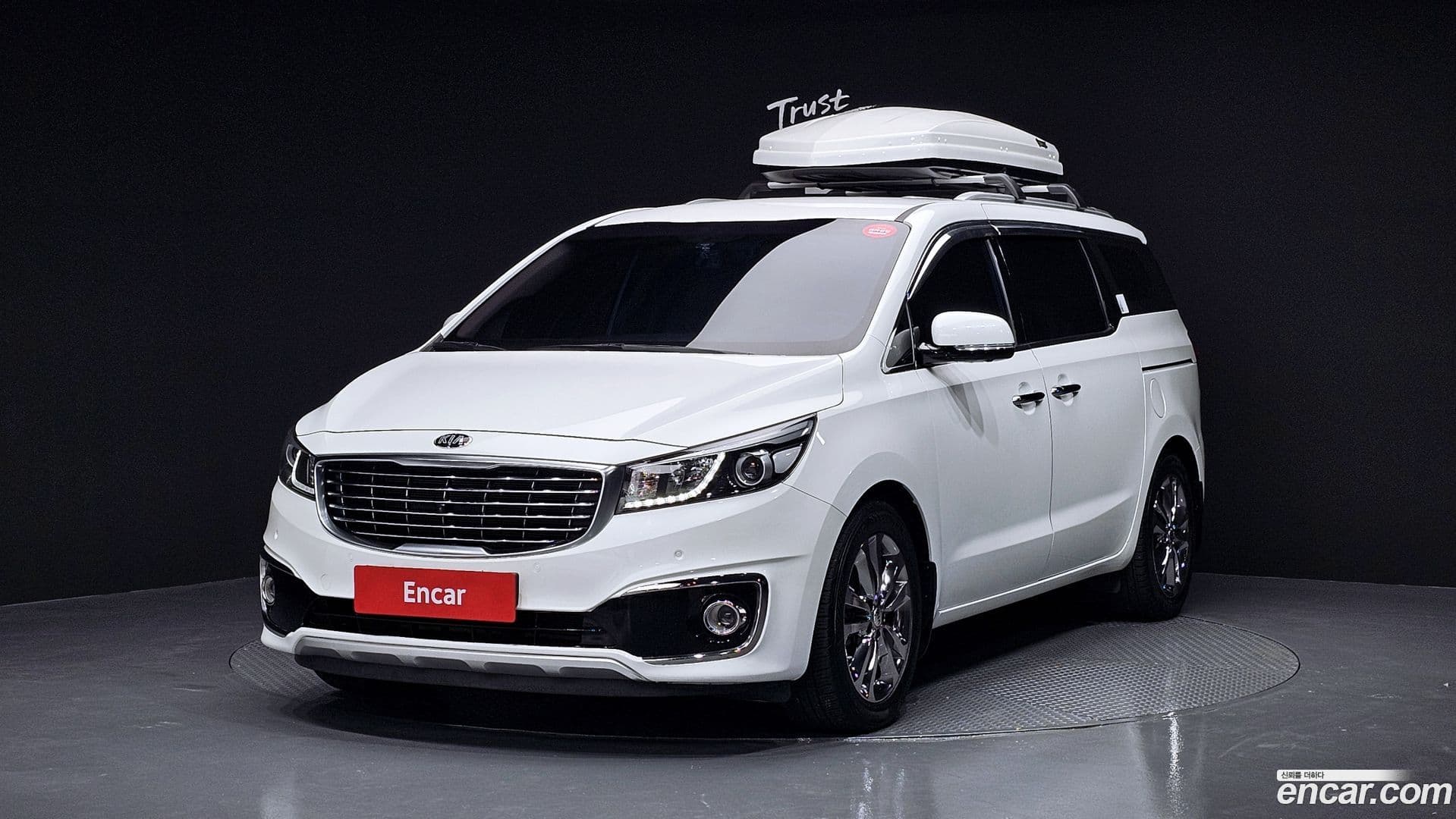 Main__Slider__Photo:Canival Kia 2018.2-0