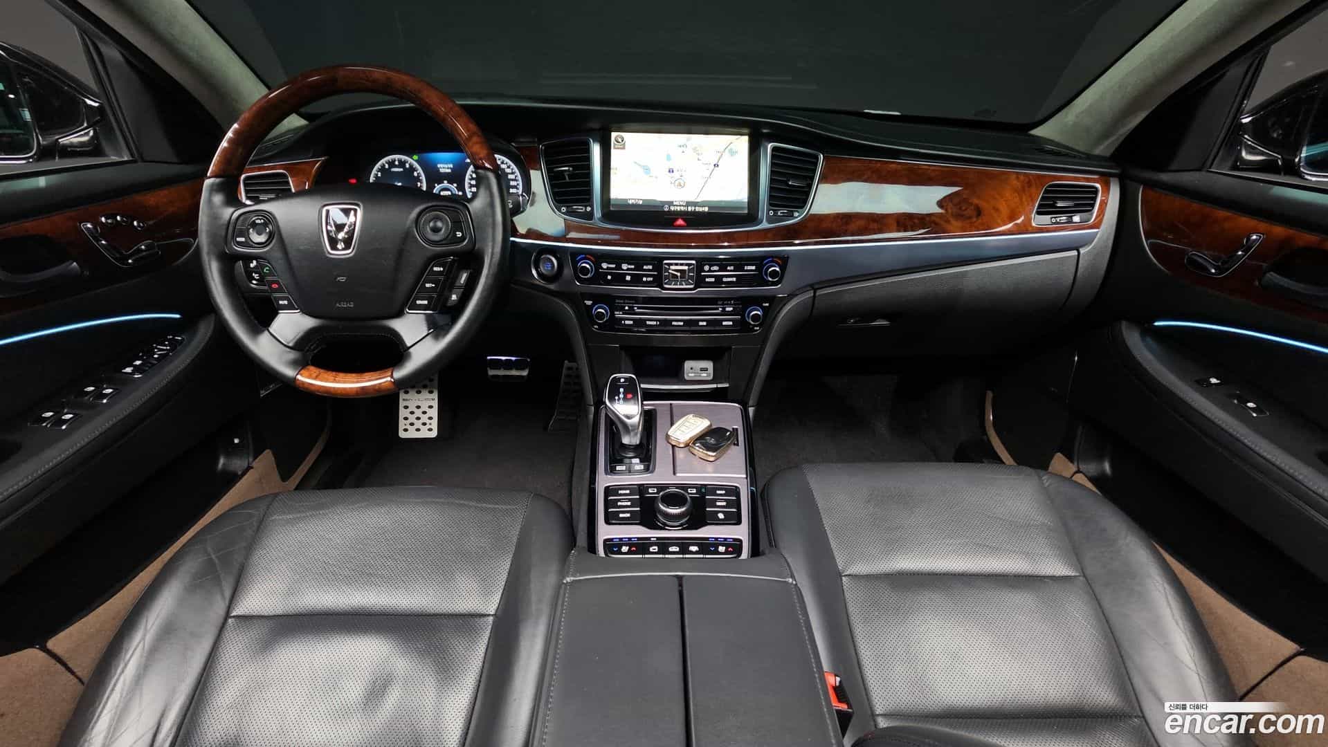 Equus Hyundai 2013.10-INNER-007