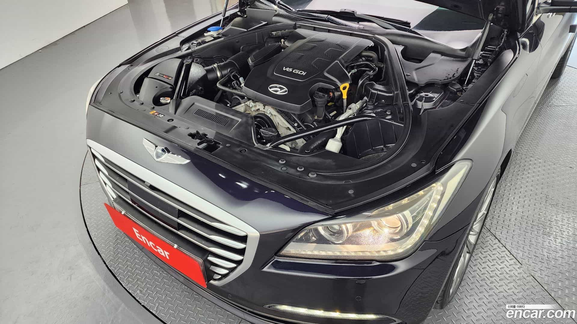 Genesis Hyundai 2014.1-INNER-006