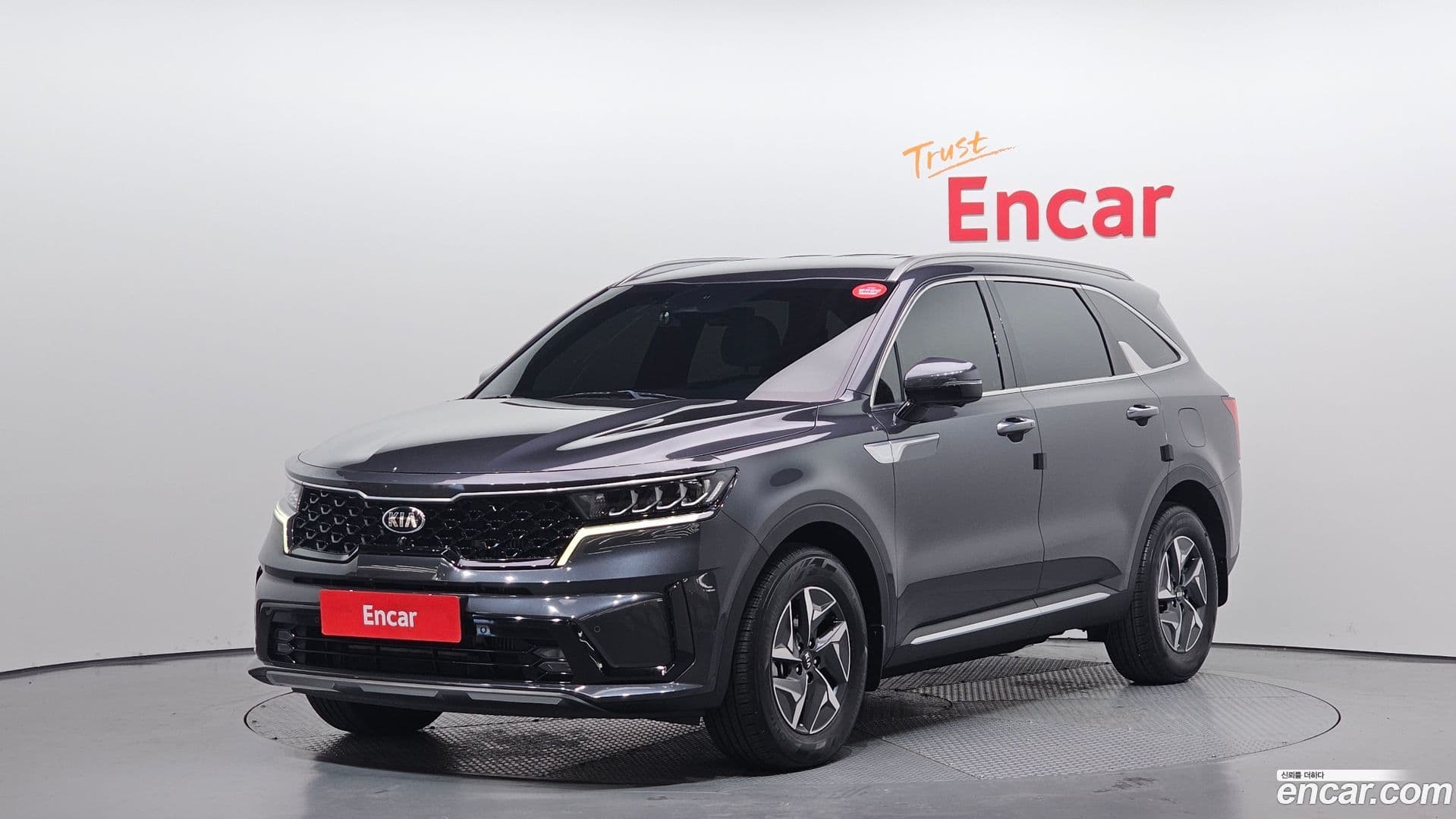Main__Slider__Photo:Sorento Kia 2020.9-0
