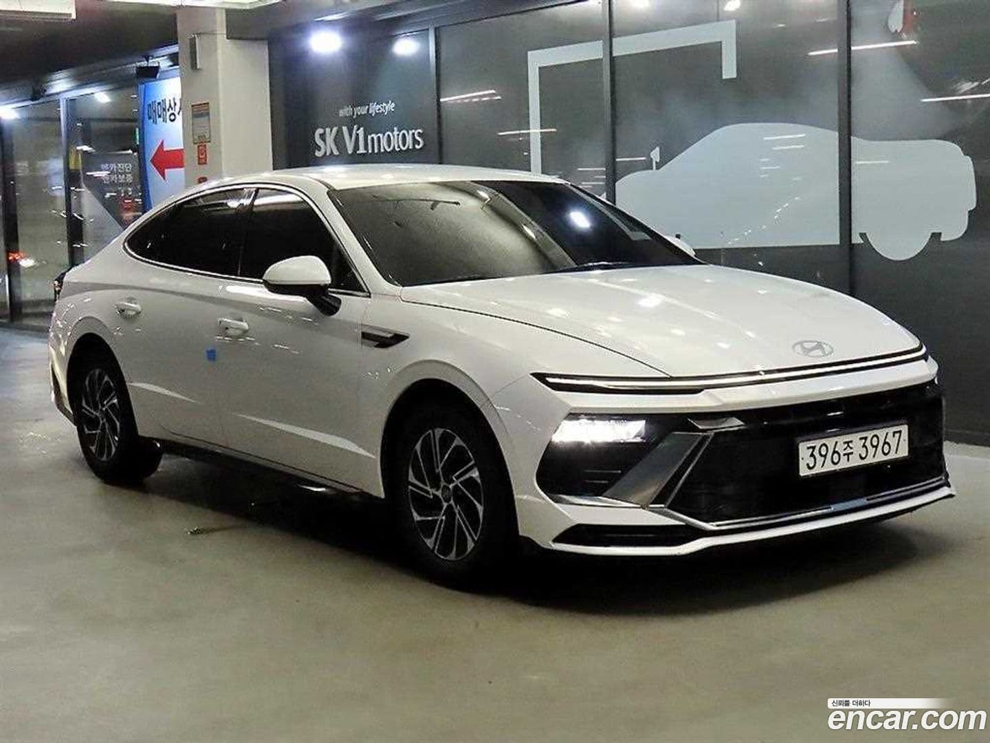 Main__Slider__Photo:Sonata Hyundai 2023.11-0