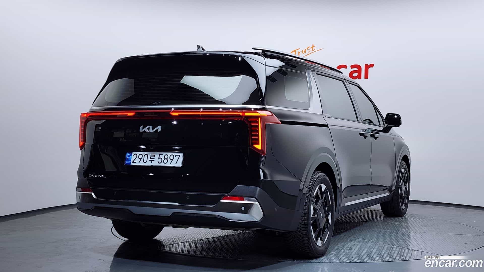 Canival Kia 2024.11-OUTER-002