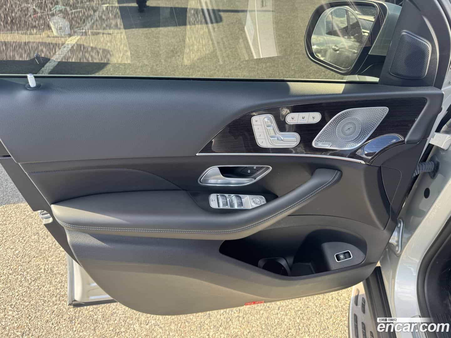 GLE-Class Mercedes-Benz 2021.2-OPTION-015