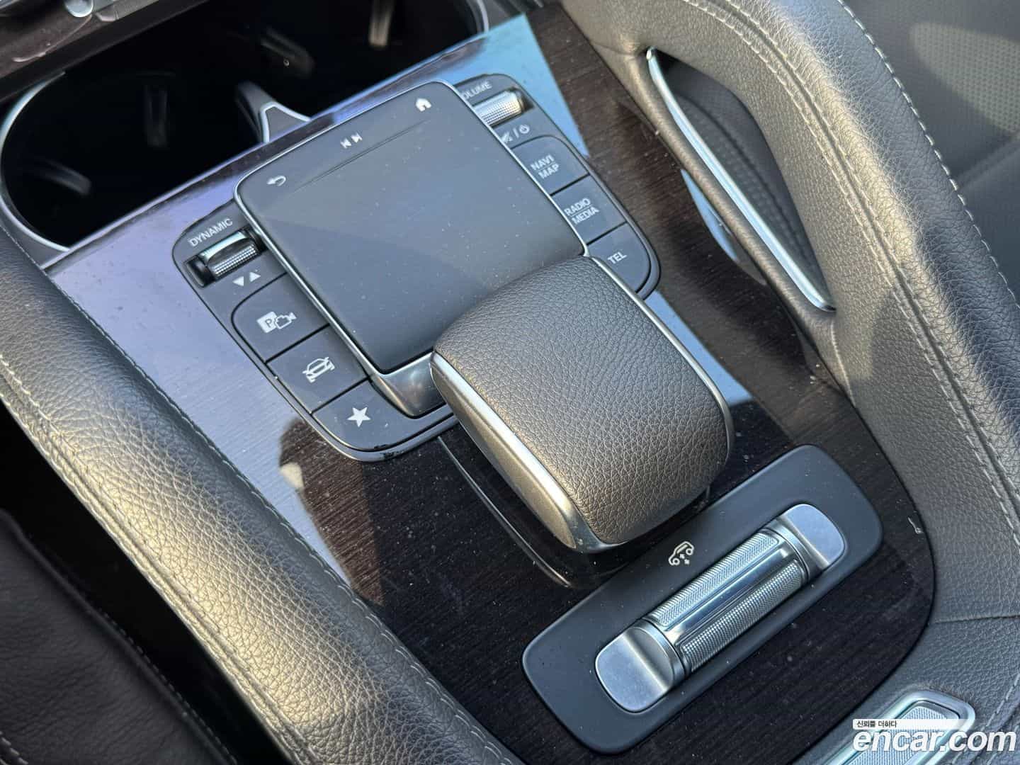 GLE-Class Mercedes-Benz 2021.2-OPTION-019