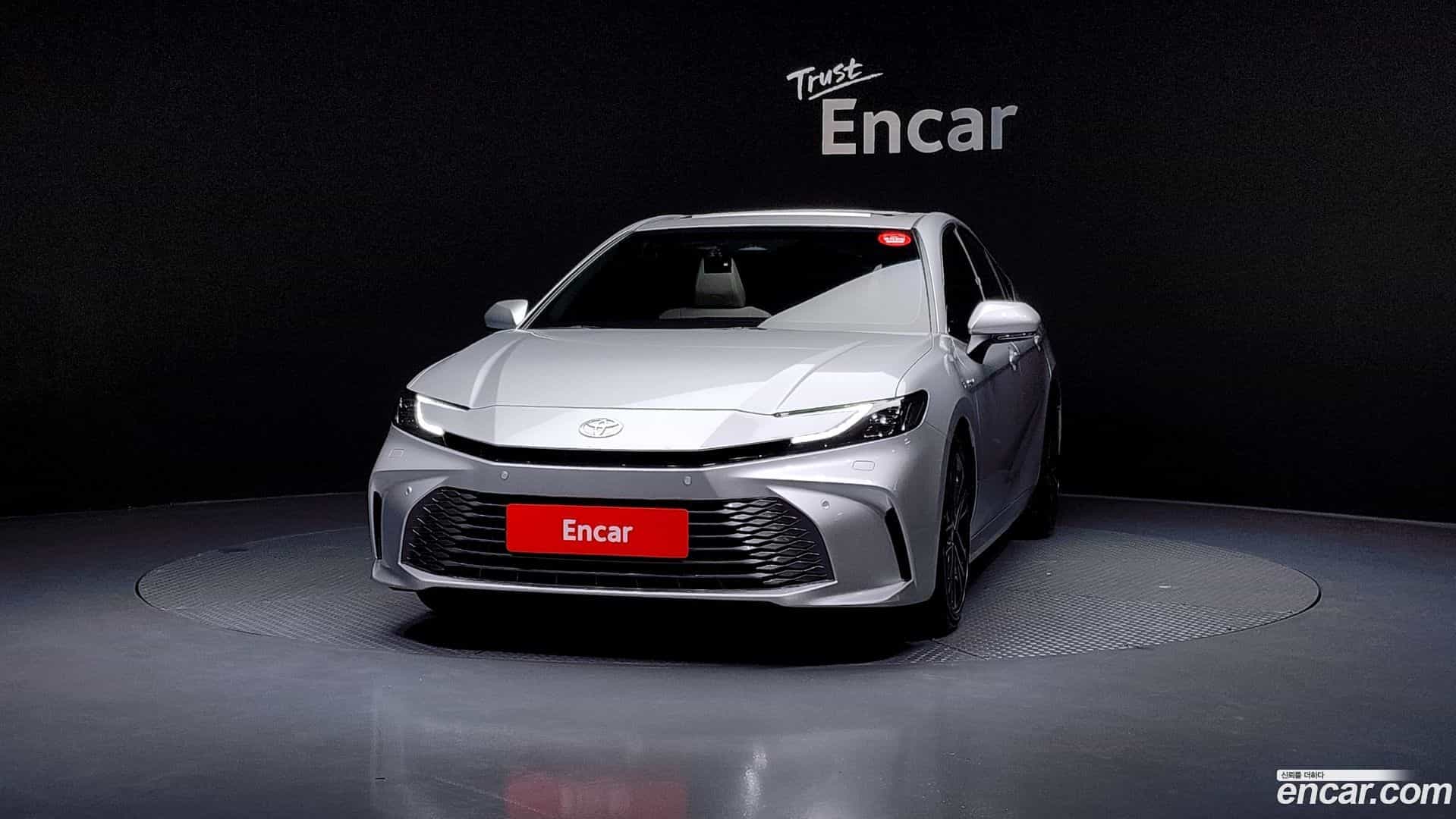Camry Toyota 2025.4-OUTER-003