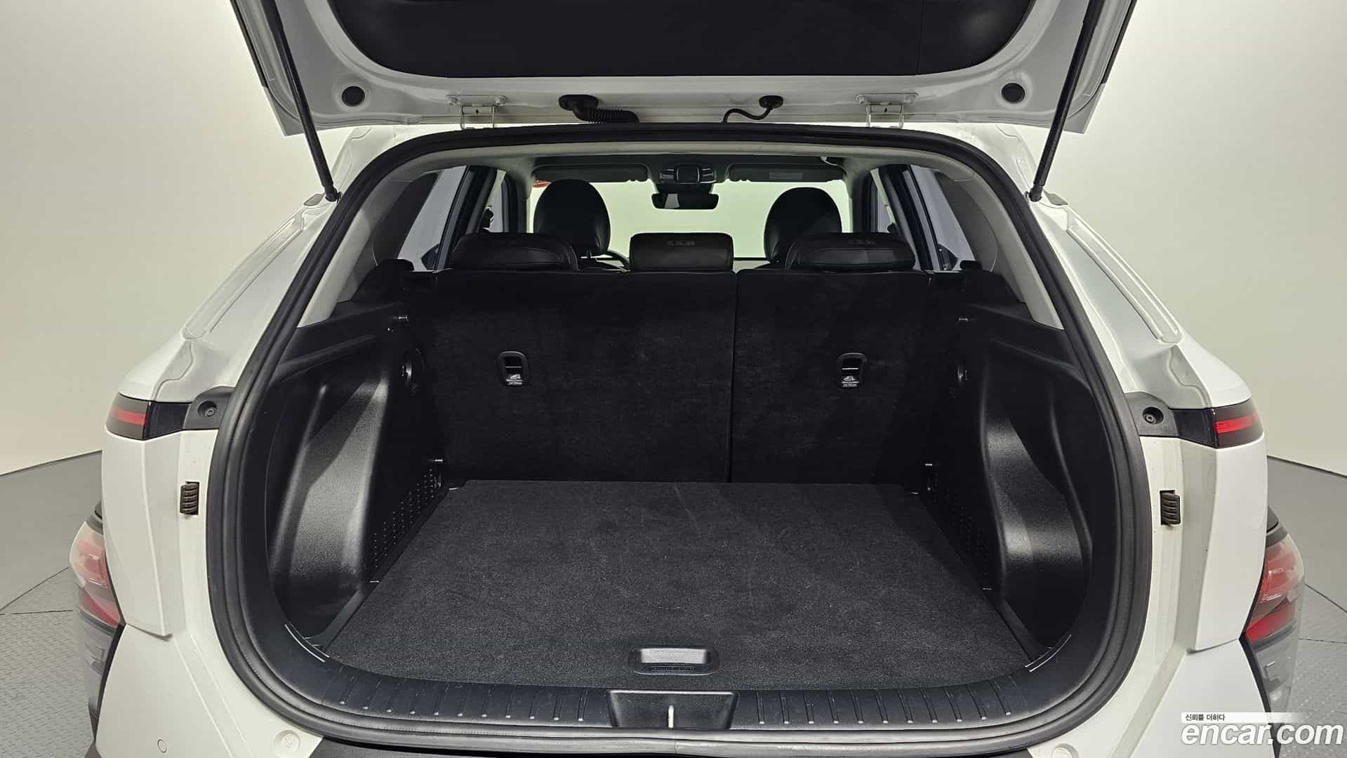 Kona Hyundai 2024.3-OPTION-024