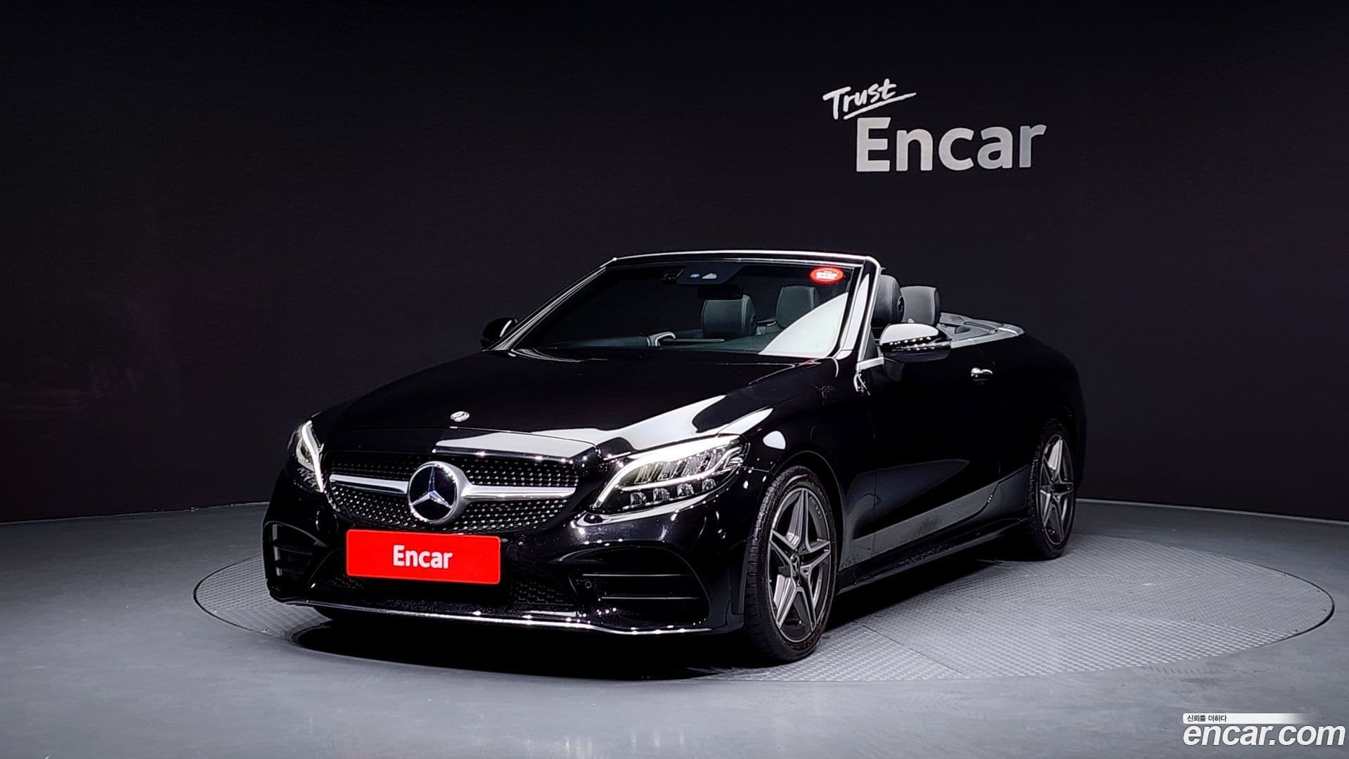 Main__Slider__Photo:C-Class Mercedes-Benz 2019.9-0