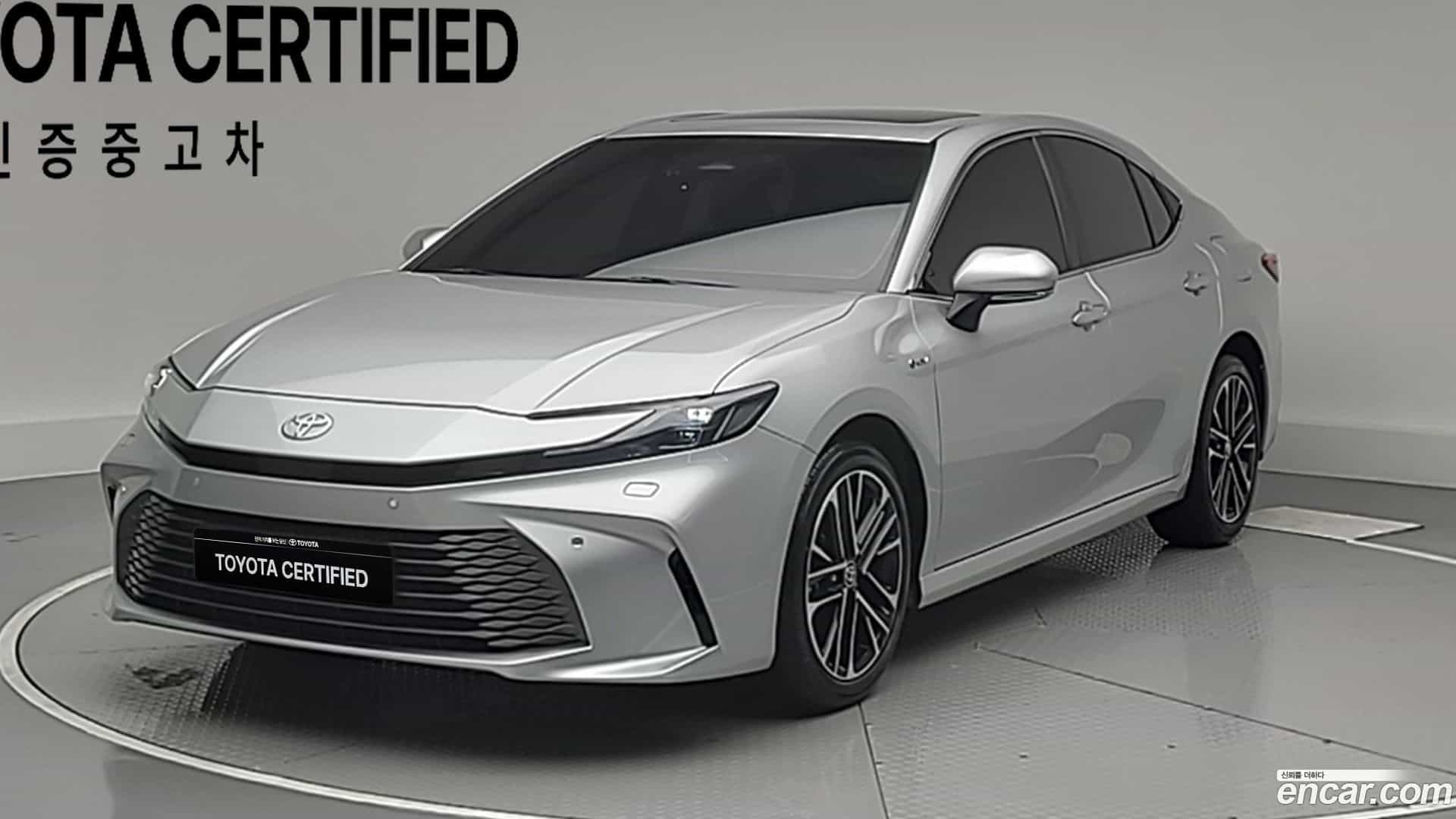 Camry Toyota 2025.4-OUTER-001