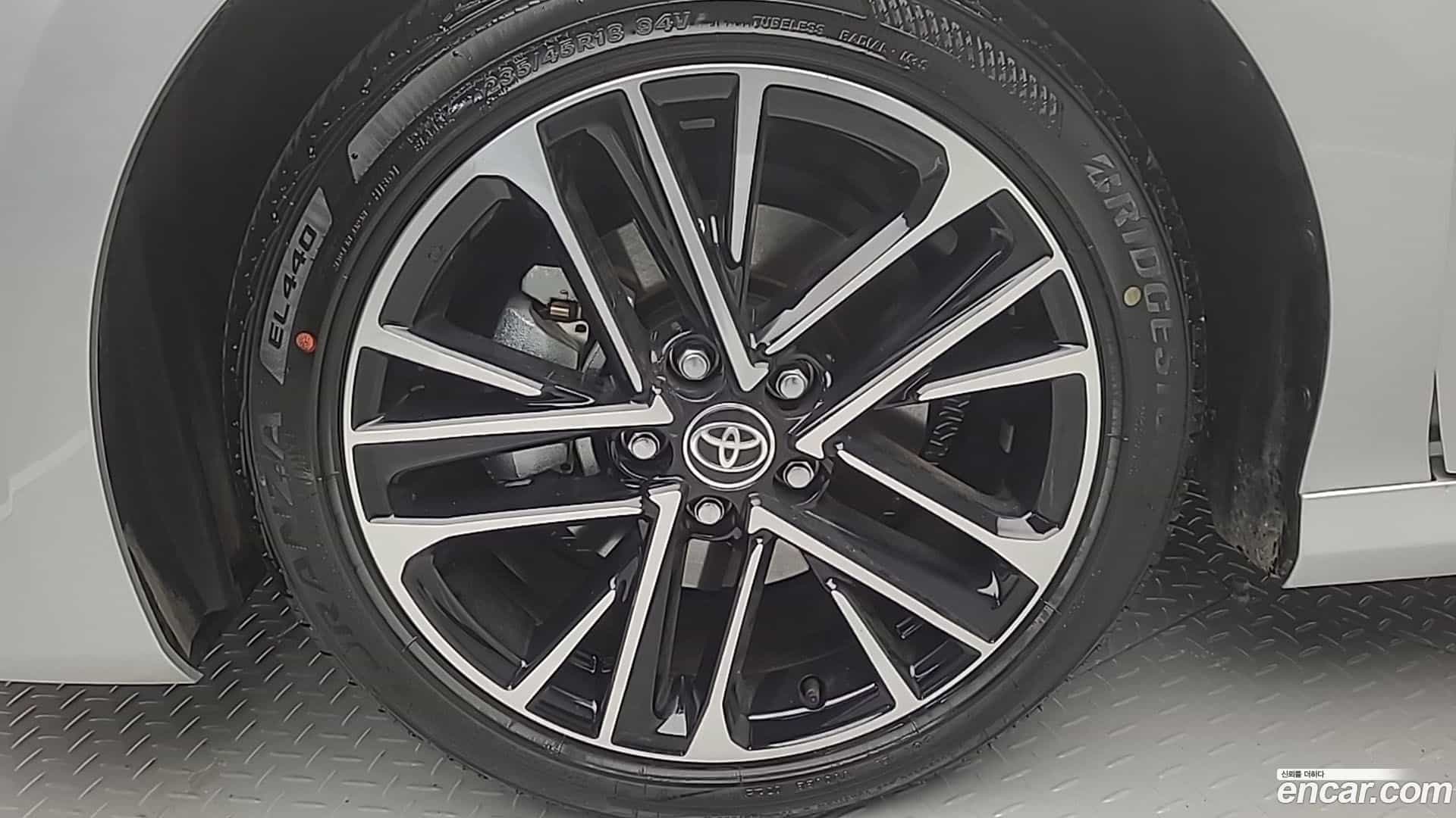 Camry Toyota 2025.4-OUTER-005