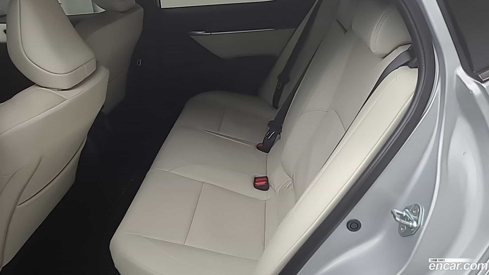 Camry Toyota 2025.4-OPTION-015