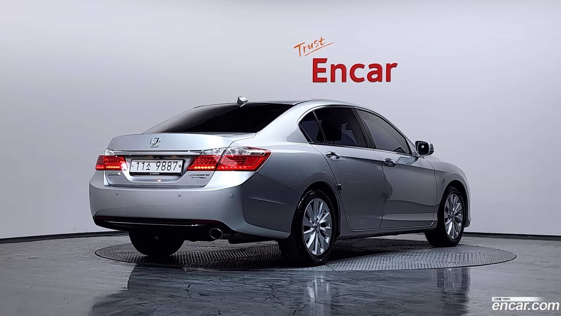 Accord Honda 2015.5-OUTER-002