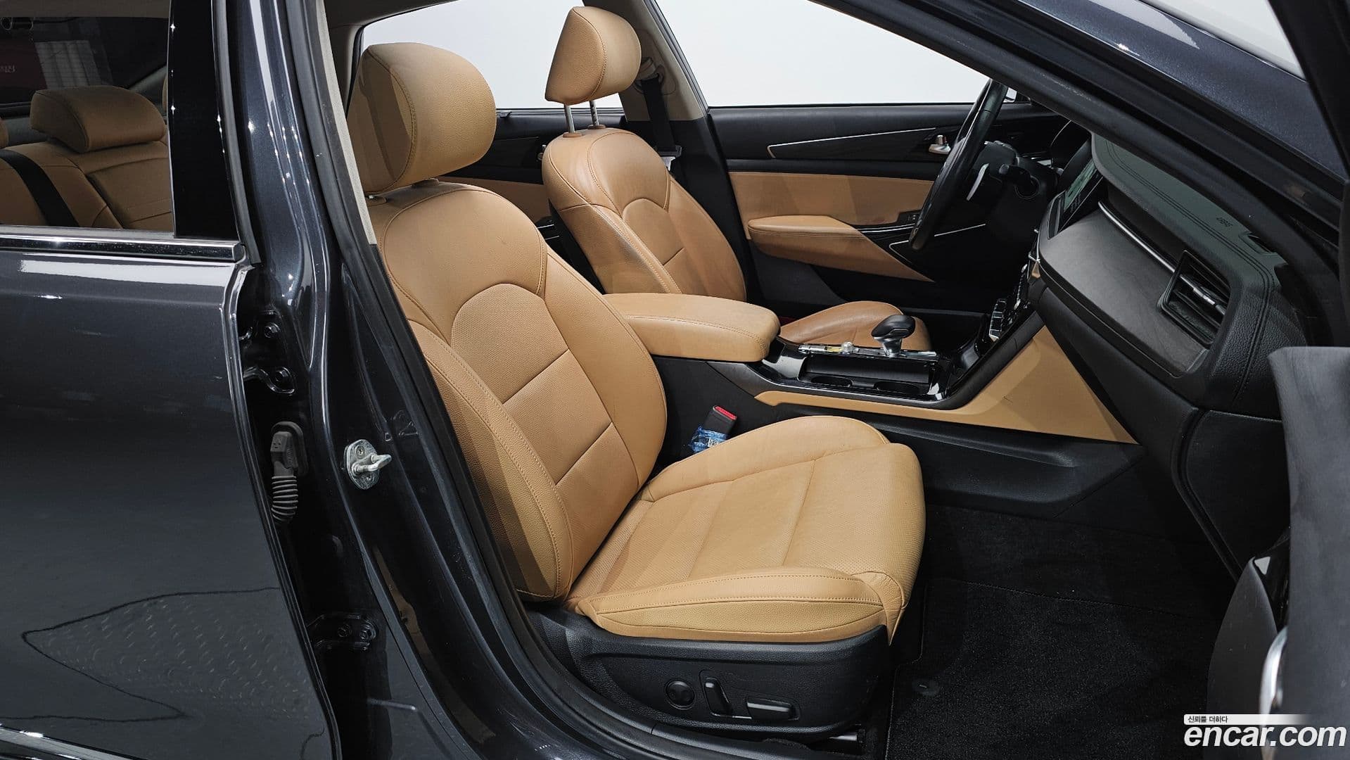 Main__Slider__Photo:K7 Kia 2019.11-9