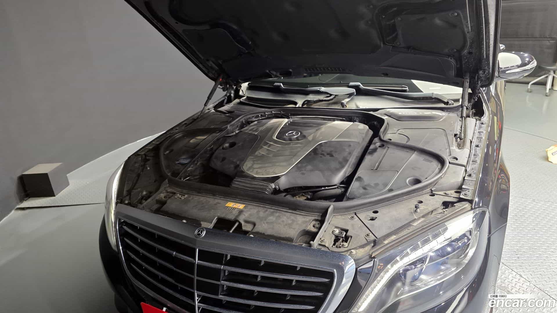 S-Class Mercedes-Benz 2015.2-INNER-006
